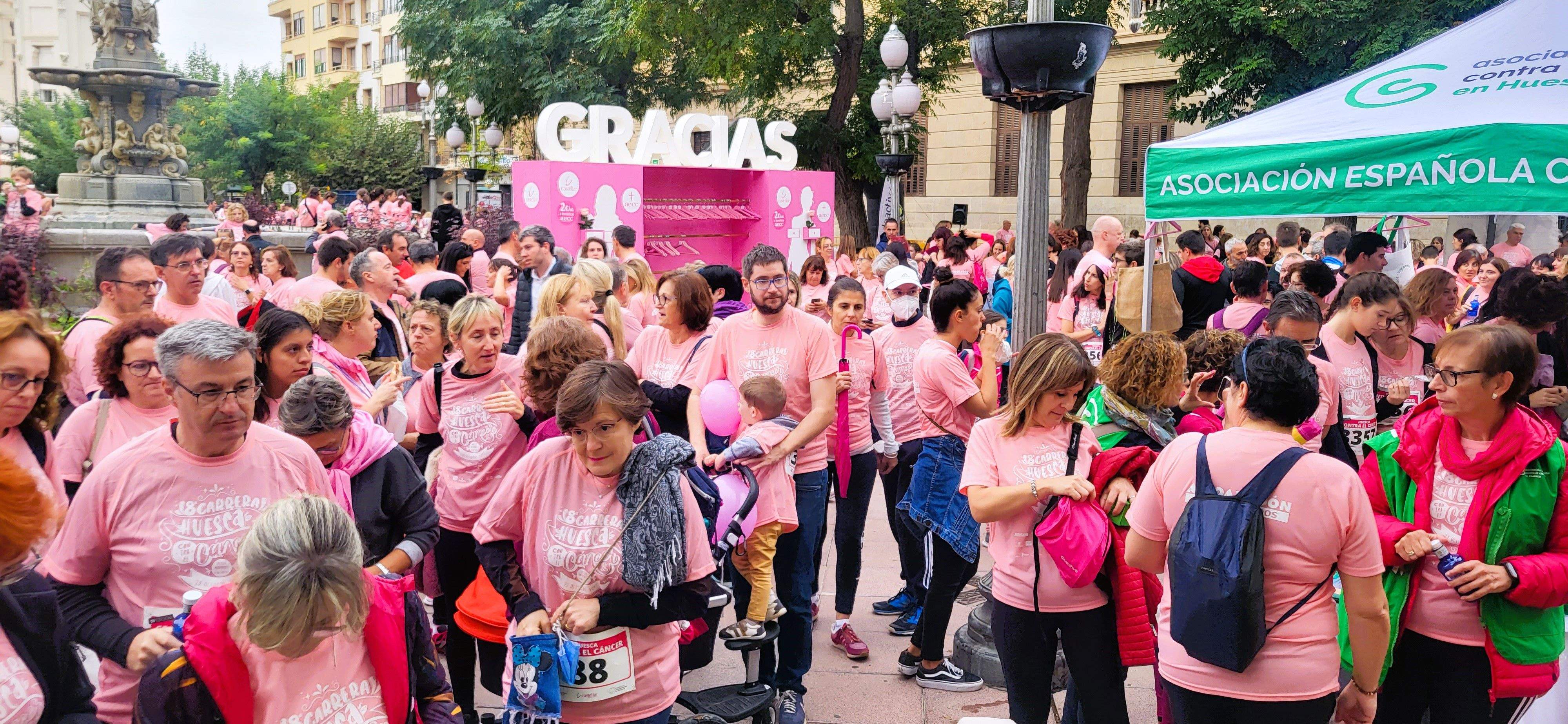 Carrera Huesca contra el cáncer 2022. Foto Myriam Martínez 