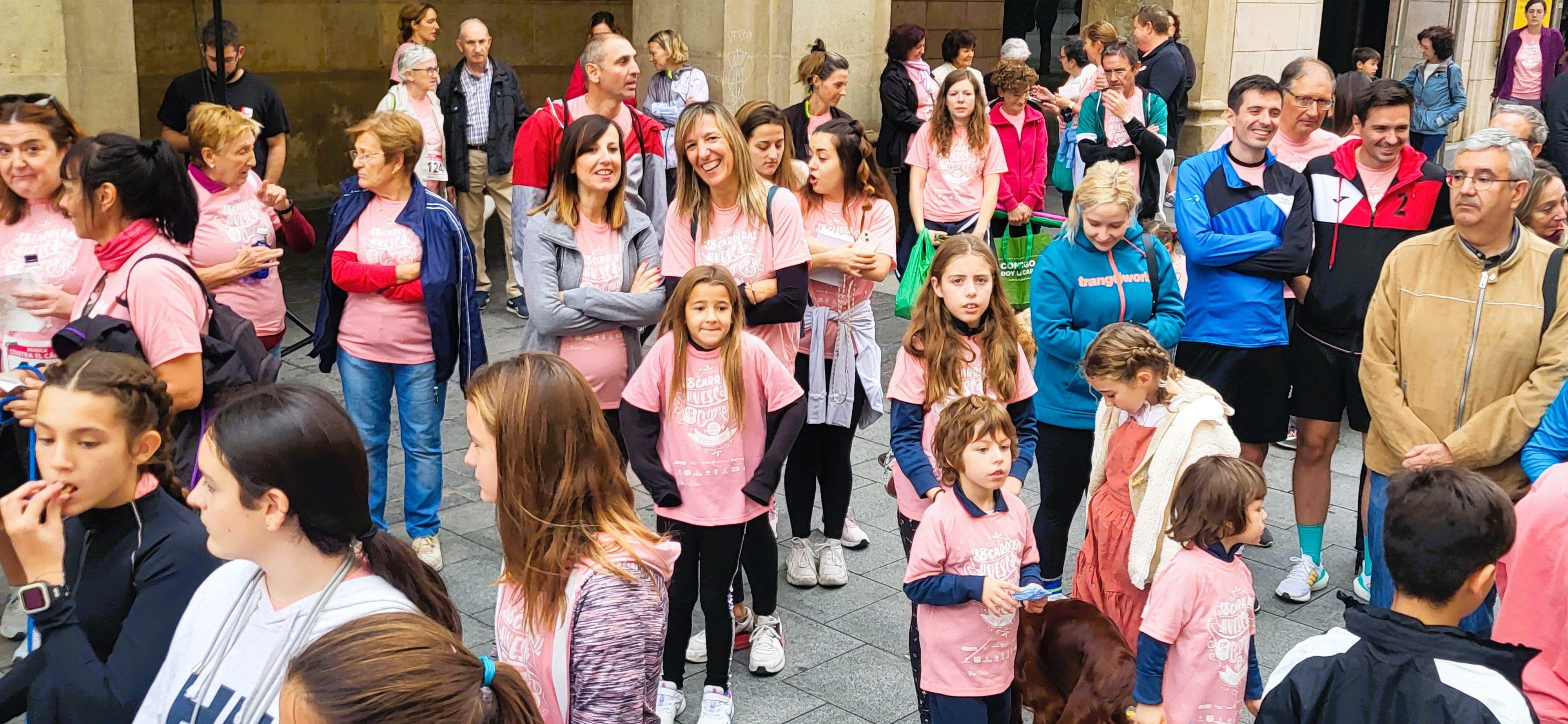 Carrera Huesca contra el cáncer 2022. Foto Myriam Martínez 