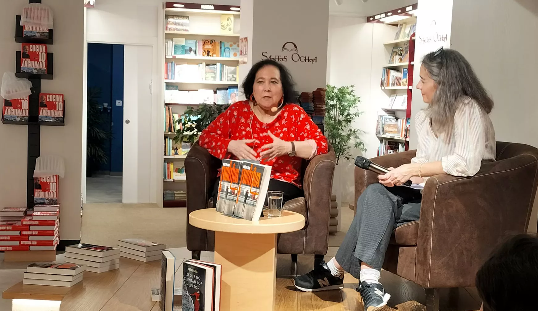 Inés Plana presenta su cuarta novela, Fugitiva, en Huesca.