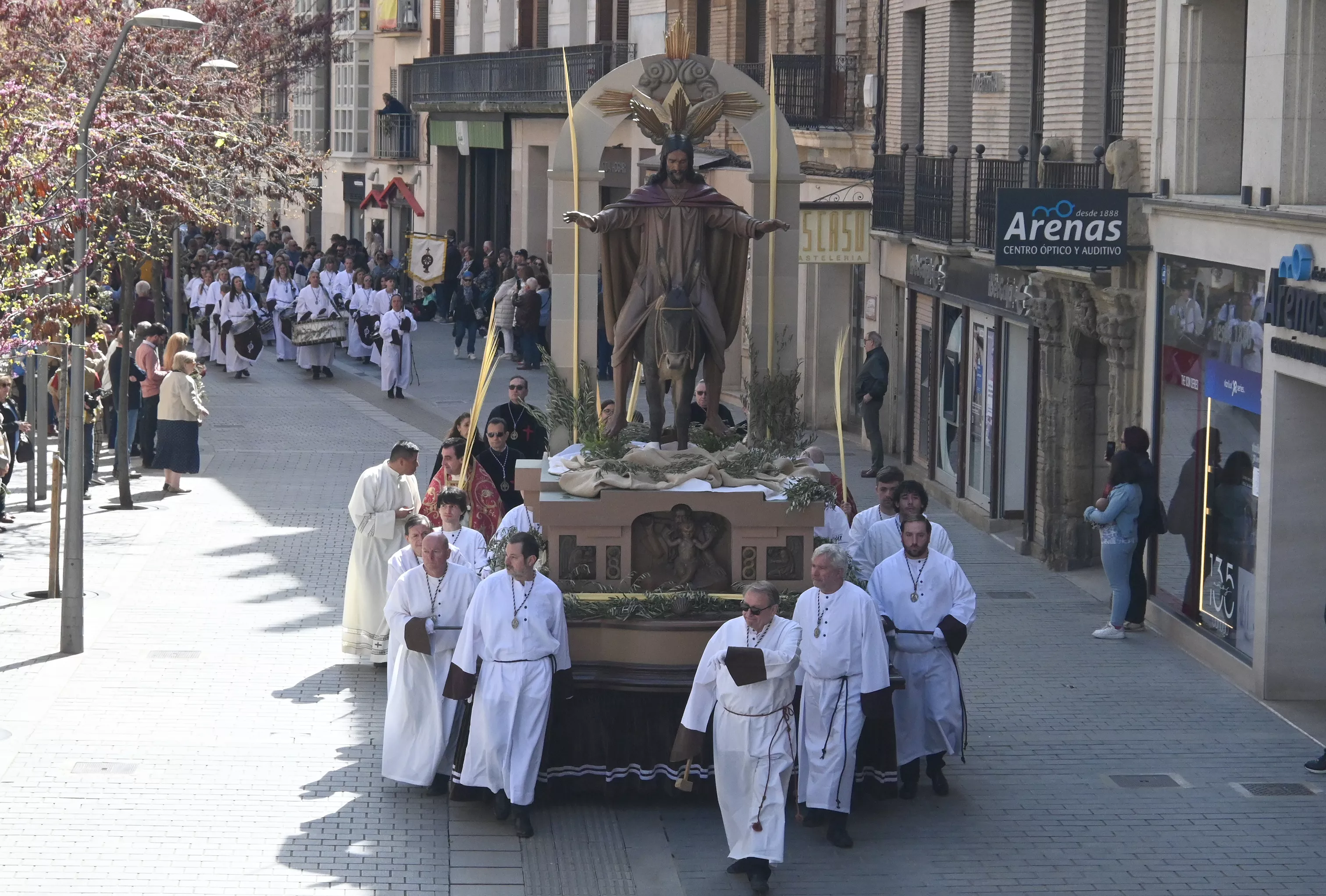 Domingo de Ramos en Huesca. Foto Carlos Jalle