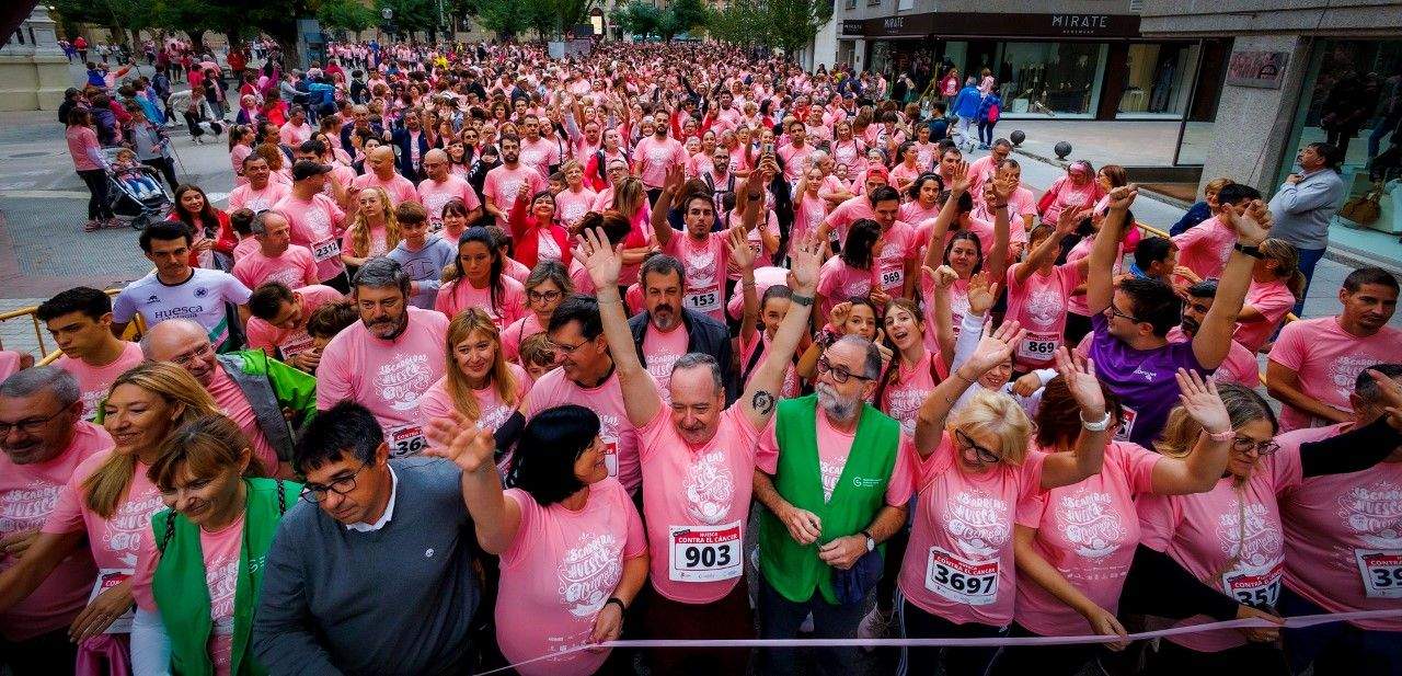 Carrera Huesca contra el cáncer 2022, foto de archivo. Foto Marta Javierre