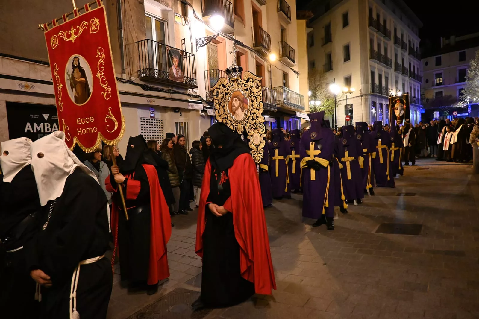 Procesión de la Coronación de Espinas. Foto Carlos Jalle