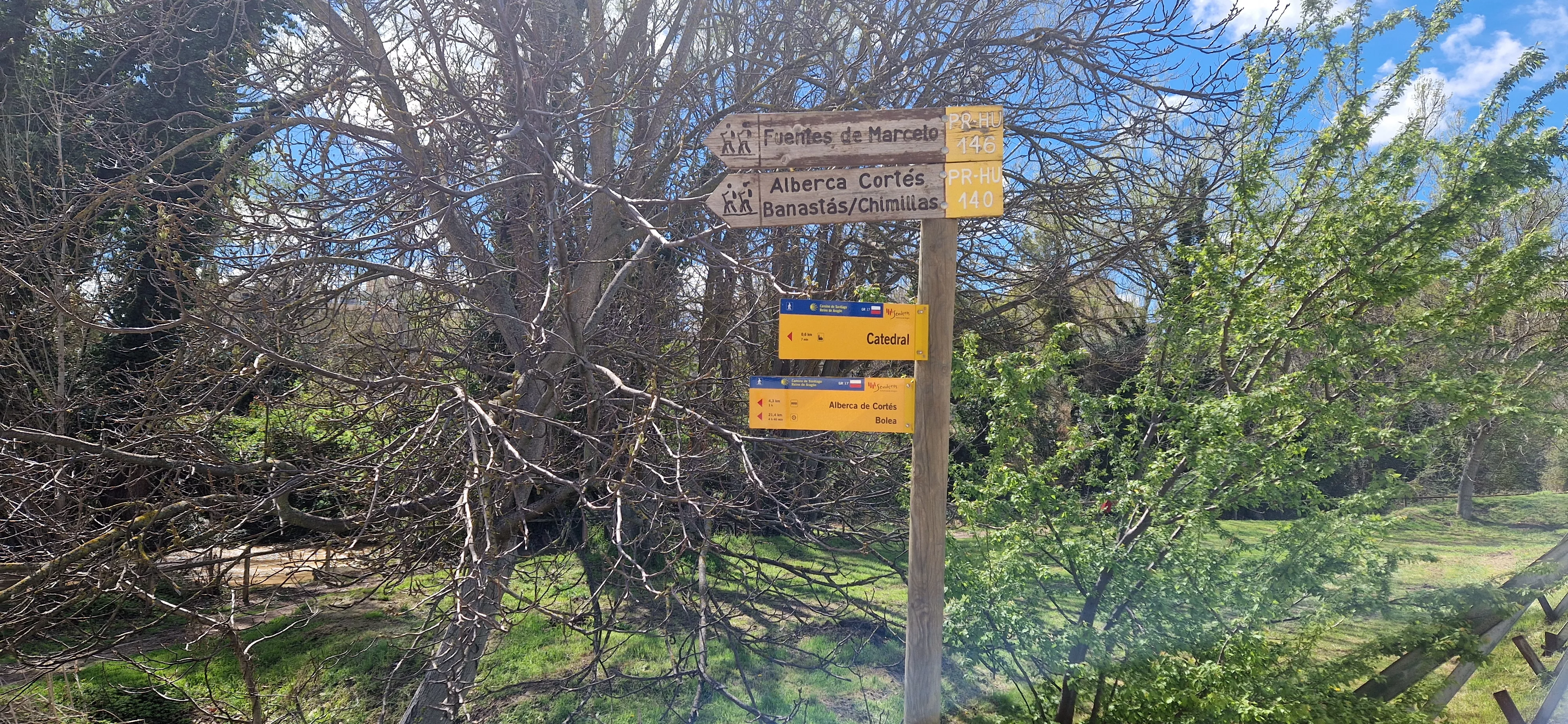 Camino hacia las Fuentes de Marcelo. Foto Myriam Martínez