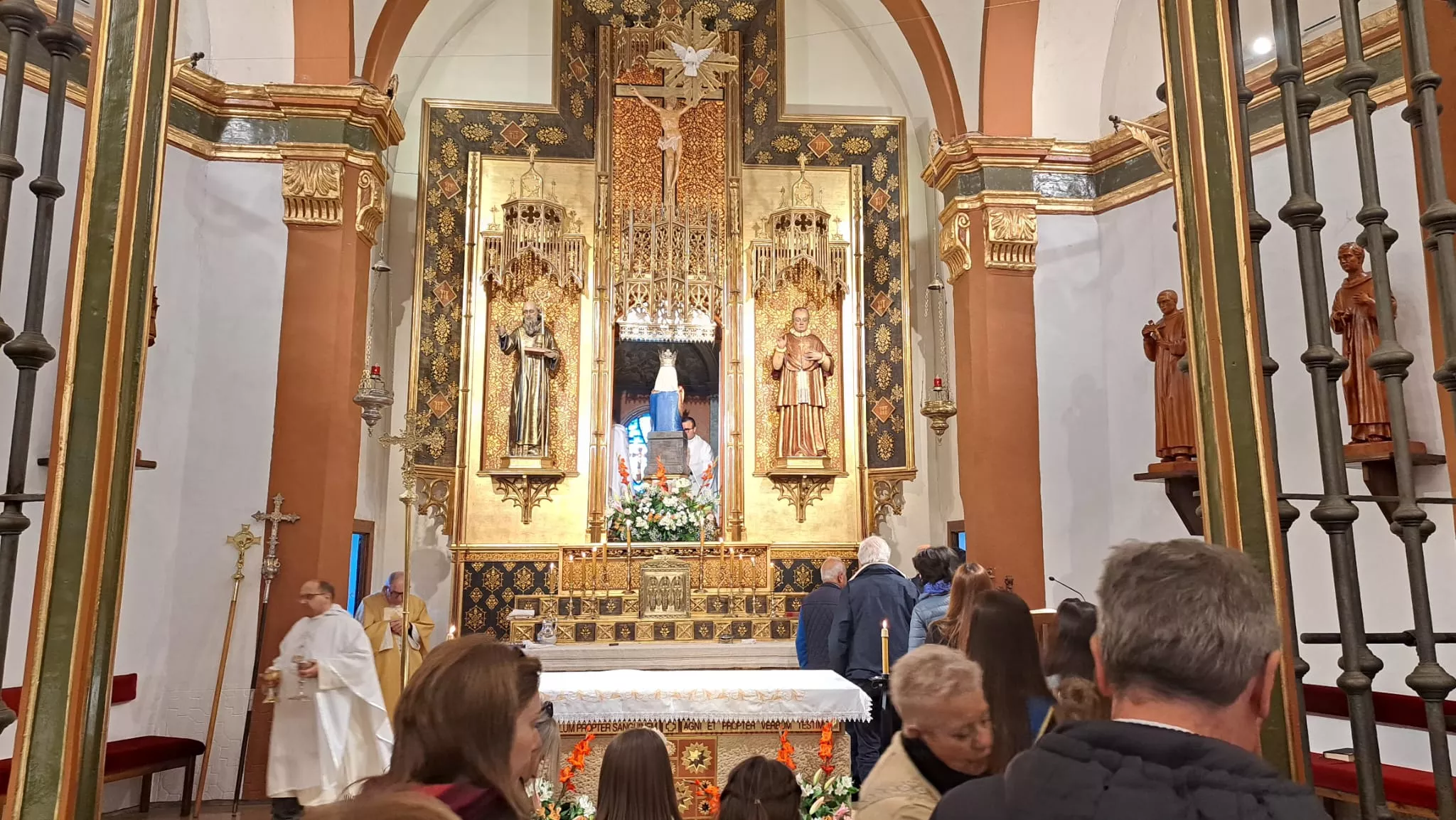 Celebración de Lunes de Pascua en el Monasterio del Pueyo