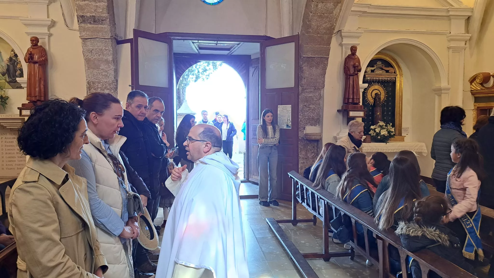 Celebración de Lunes de Pascua en el Monasterio del Pueyo