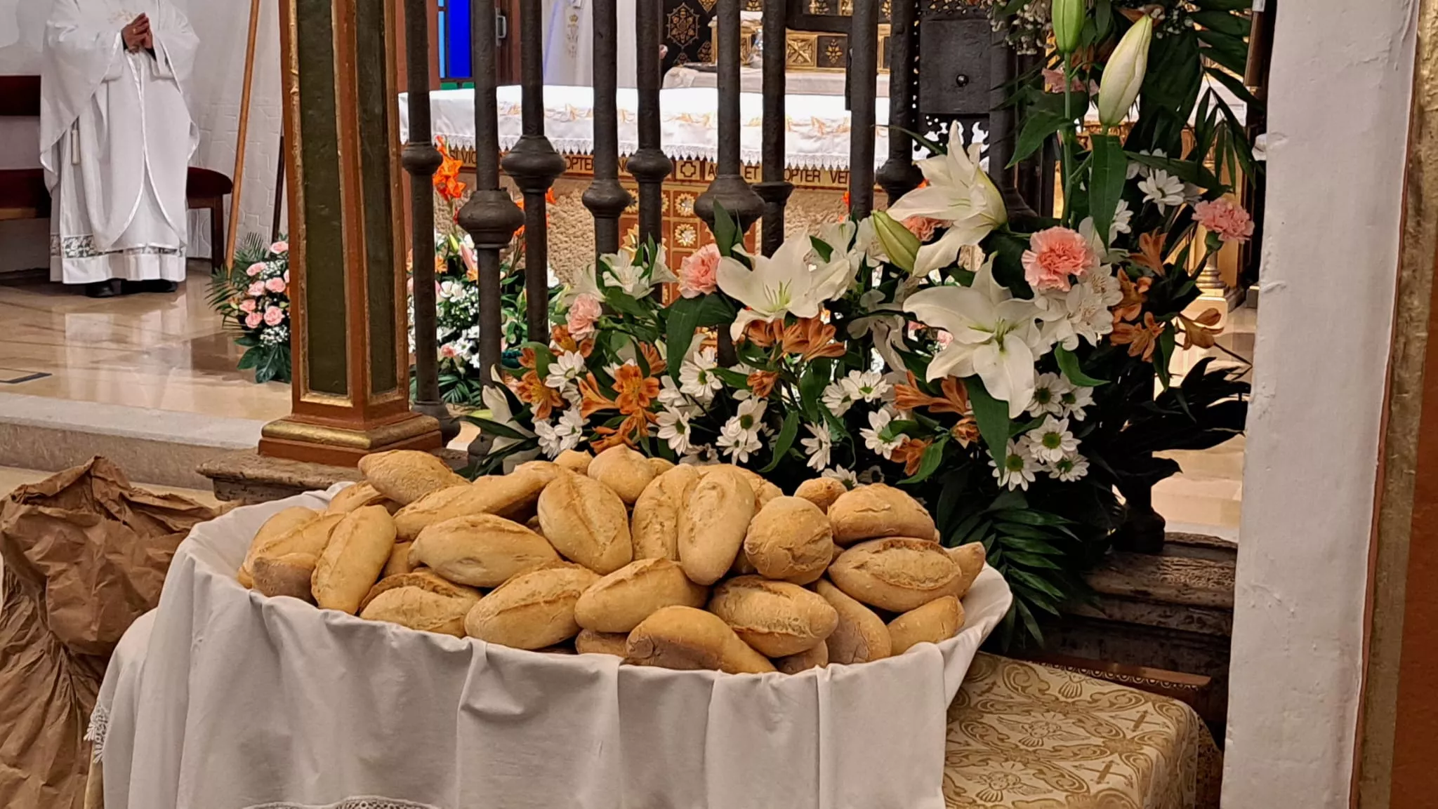 Celebración de Lunes de Pascua en el Monasterio del Pueyo