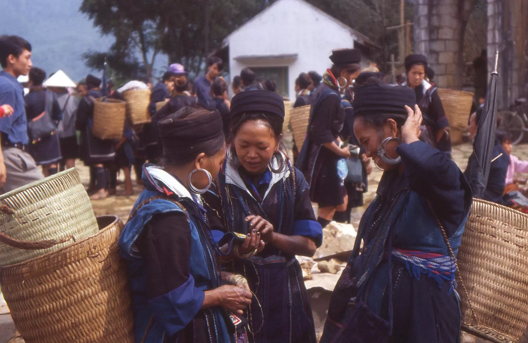 Marco Pascual en Vietnam, buscando esposa