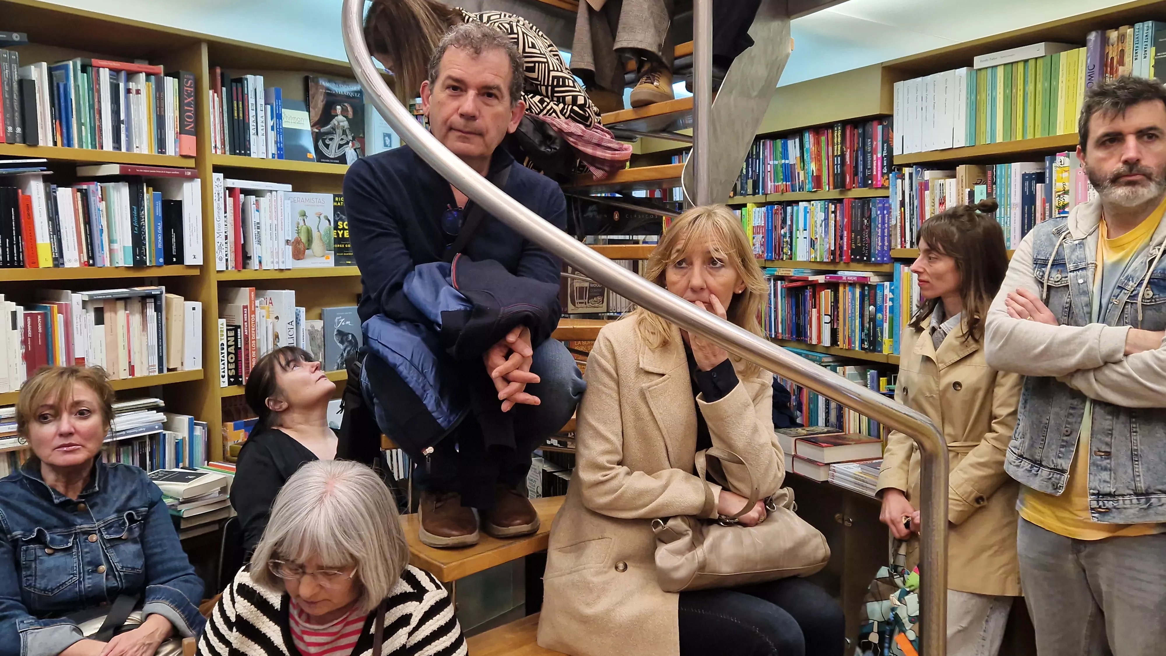 Limam Boisha, en la librería Anónima de Huesca. Foto Myriam Martínez 