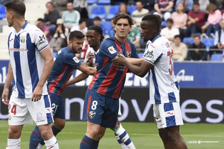 Javi Martínez y su regreso al Huesca: ¿Realidad o utopía?