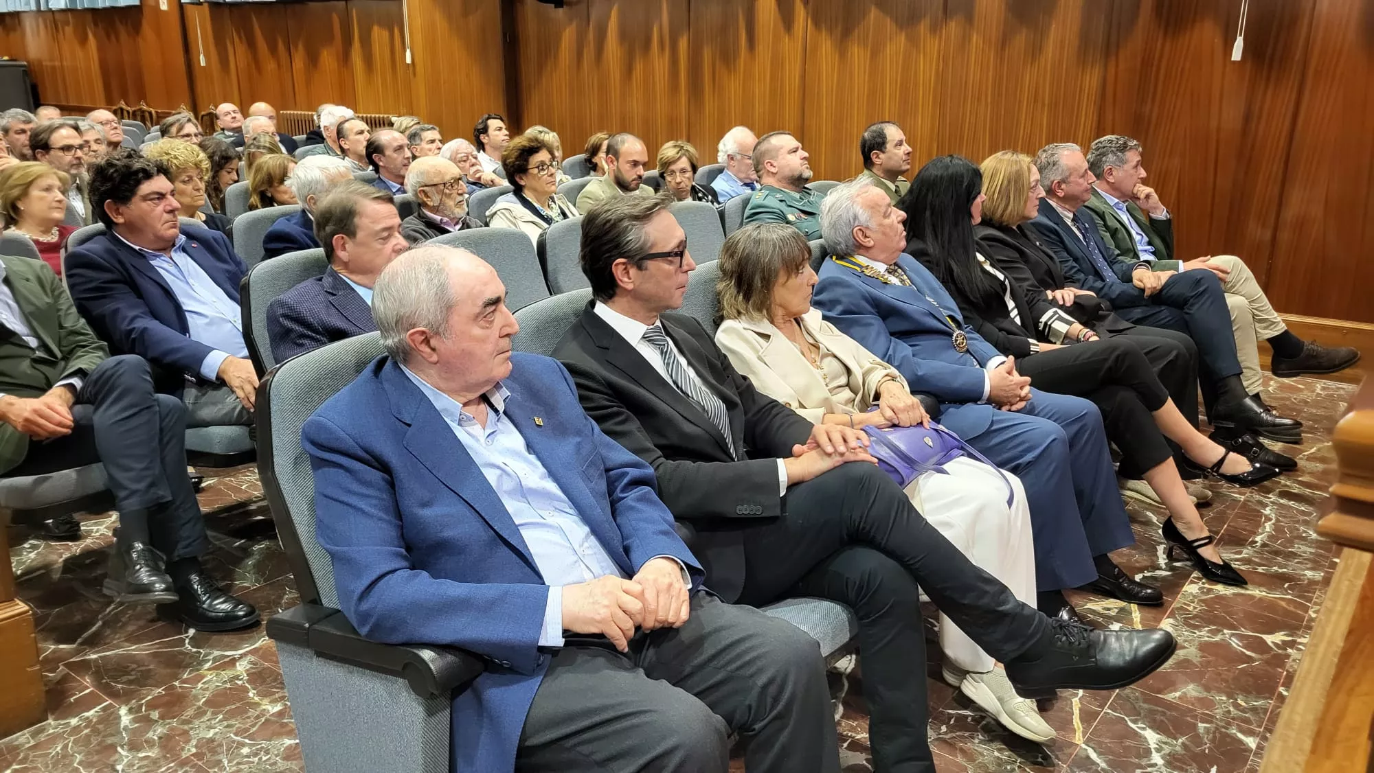 Entrega de la Distinción Rotaria a Vicente Ascaso