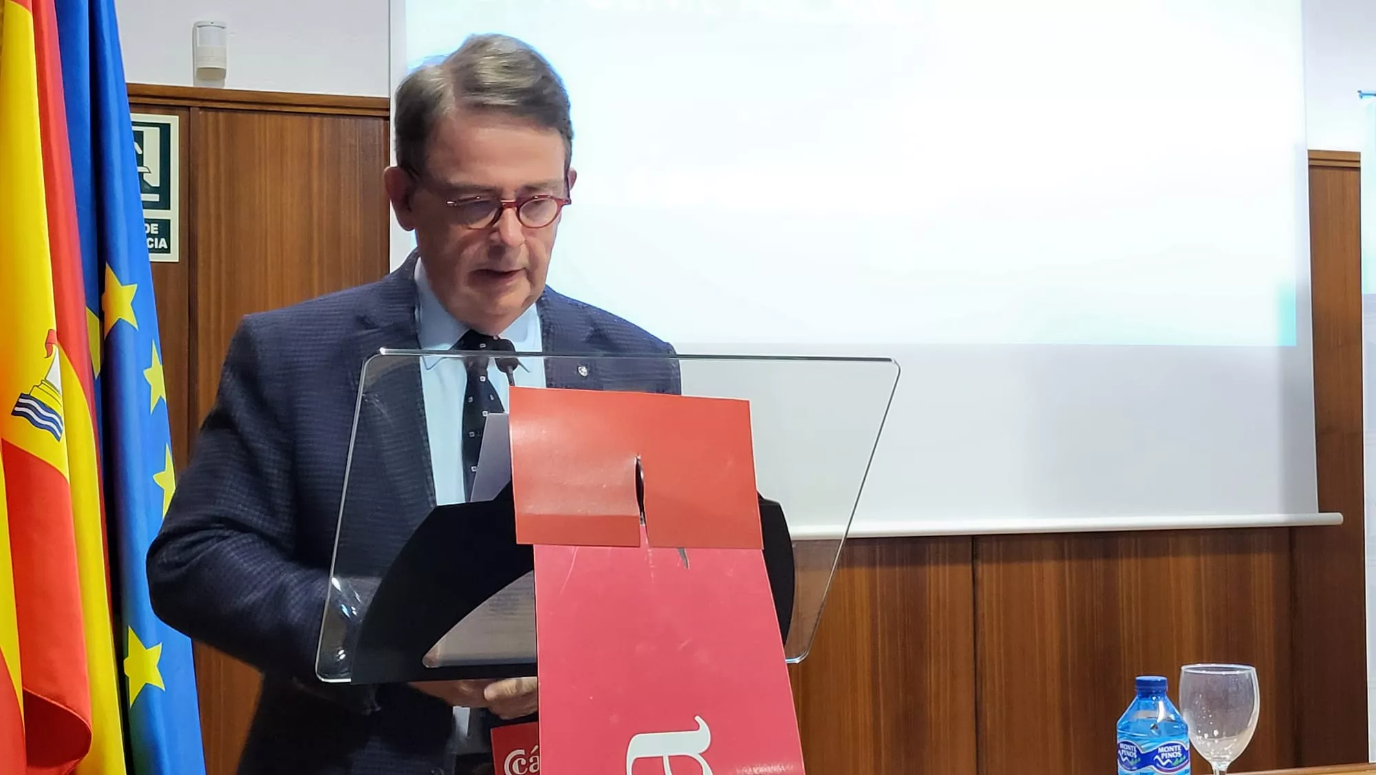 Entrega de la Distinción Rotaria a Vicente Ascaso