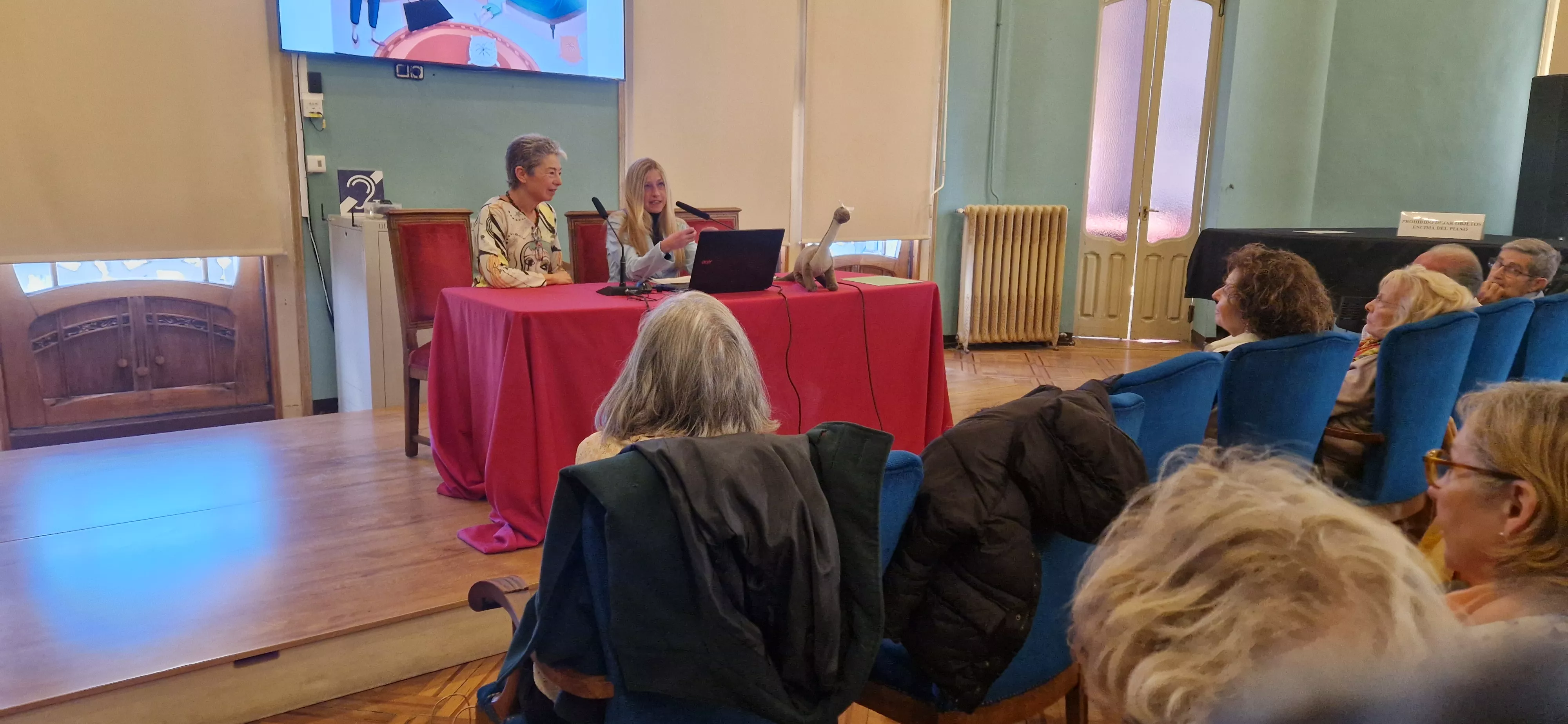 Presentación del libro de Diana Gómez. Foto Myriam Martínez