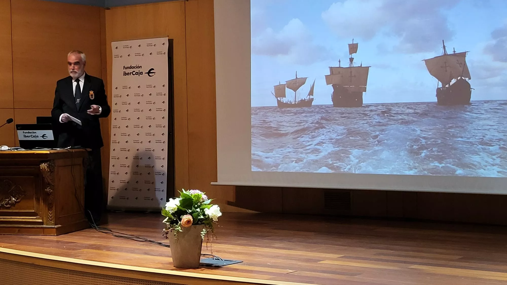 Conferencia La vuelta al mundo por Magallanes y Juan Sebastián Elcano.