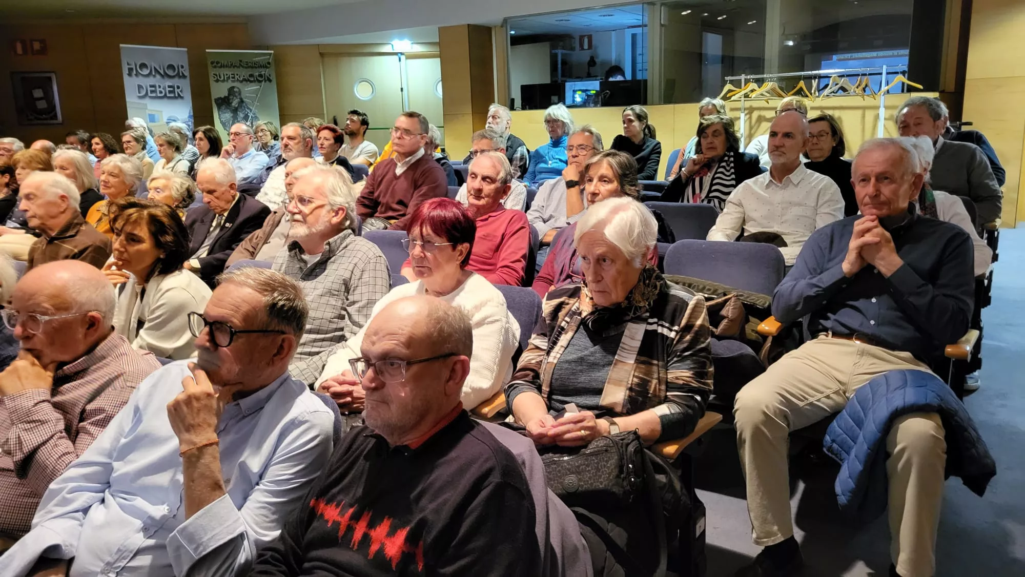 Conferencia La vuelta al mundo por Magallanes y Juan Sebastián Elcano.