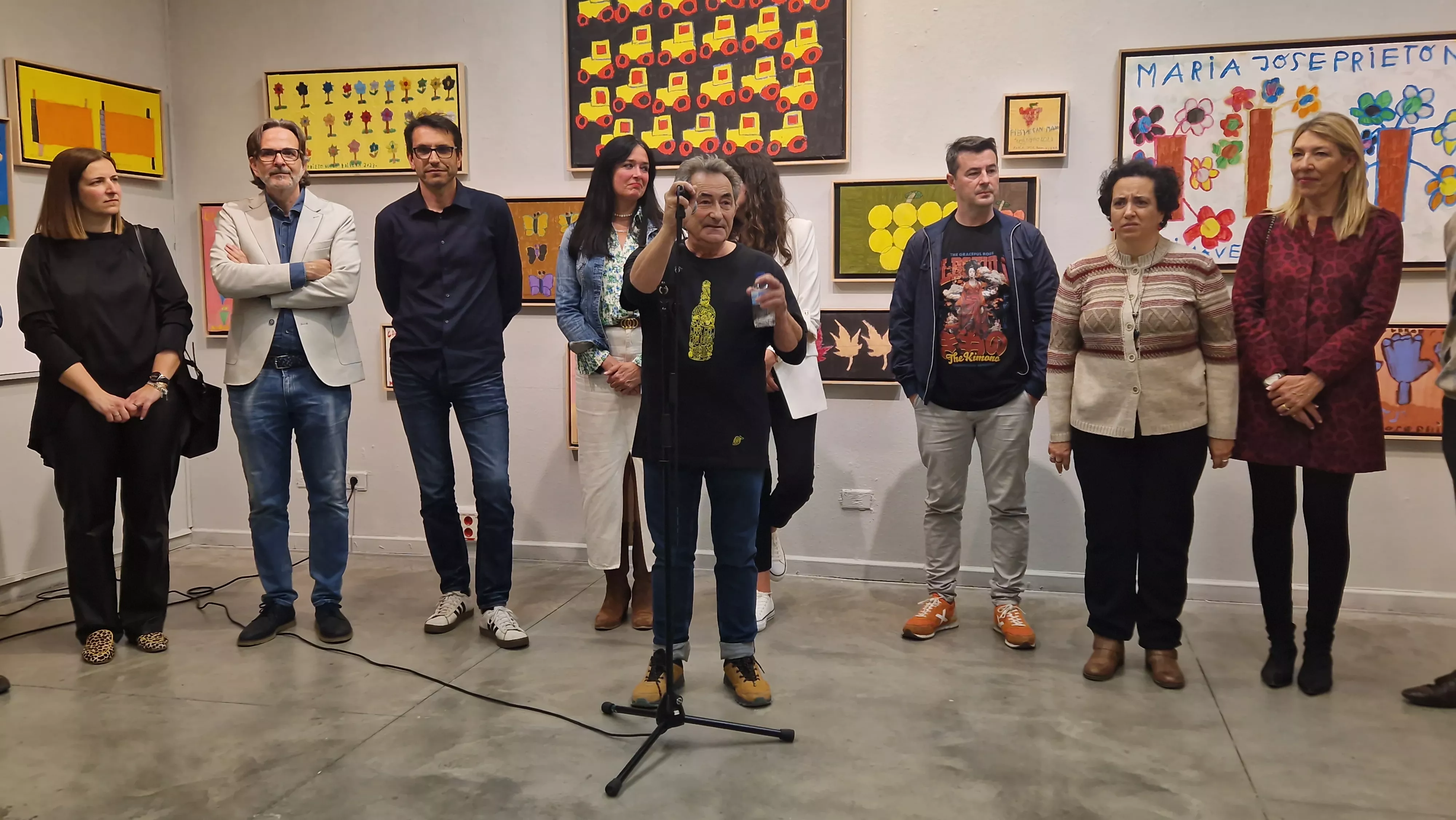 Eduardo Cajal, en la inauguración de la exposición de María José Prieto Nueno. Foto Myriam Martínez 