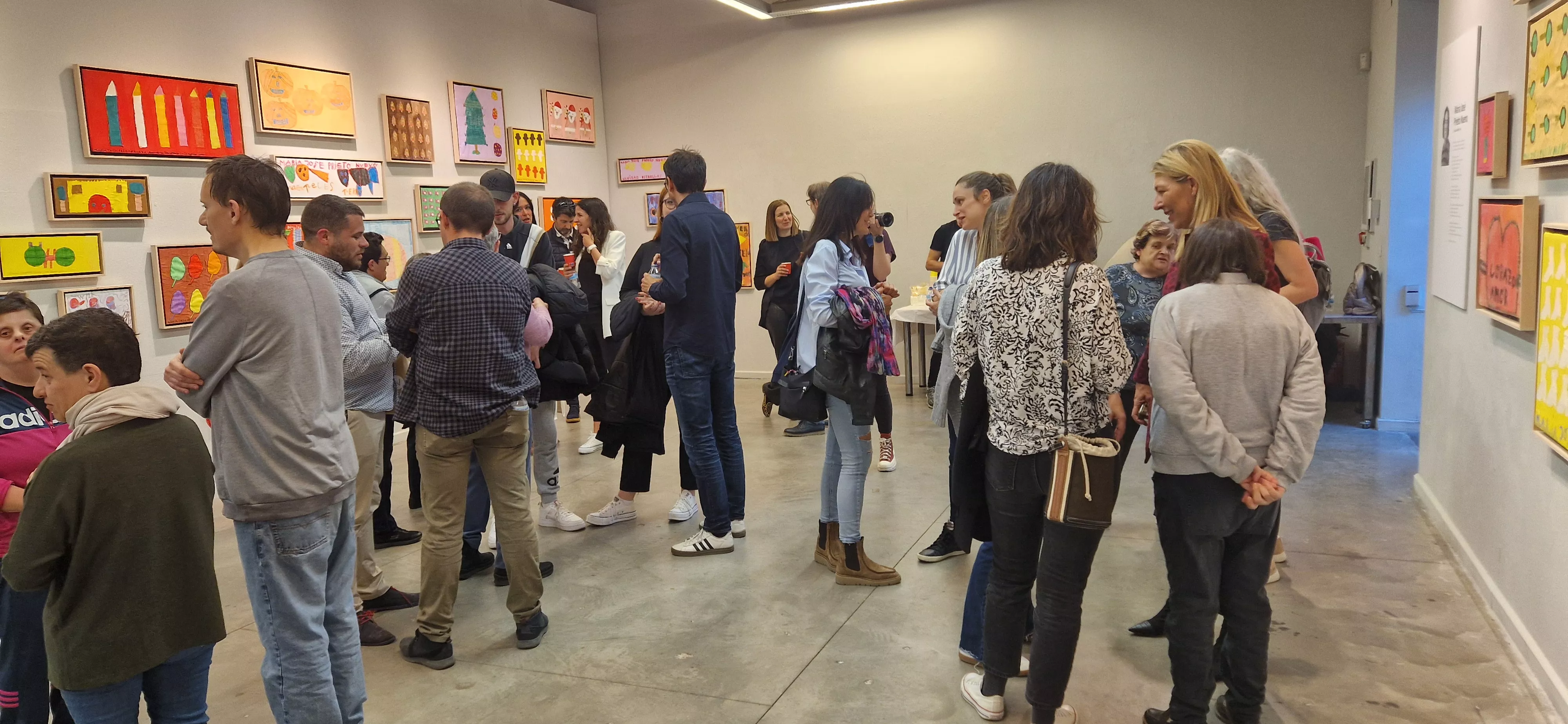 Inauguración de la exposición de María José Prieto Nueno. Foto Myriam Martínez 