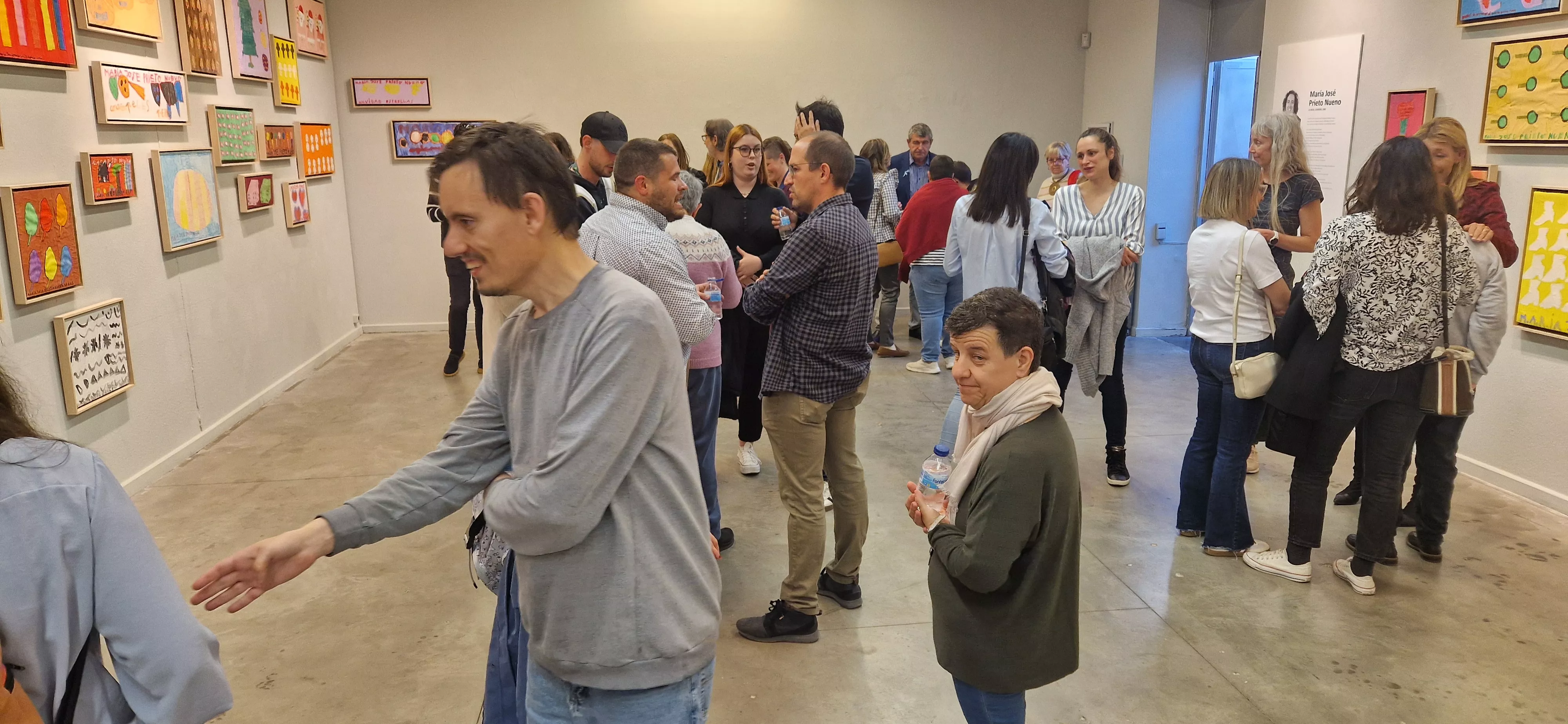 Inauguración de la exposición de María José Prieto Nueno. Foto Myriam Martínez 