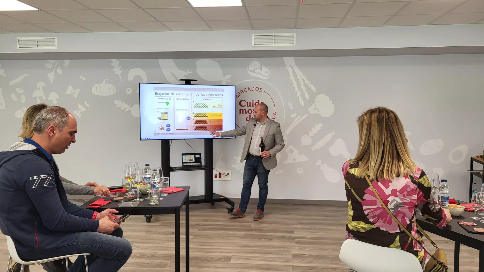 Cata de vinos de González Byass en el Espacio Altoaragón