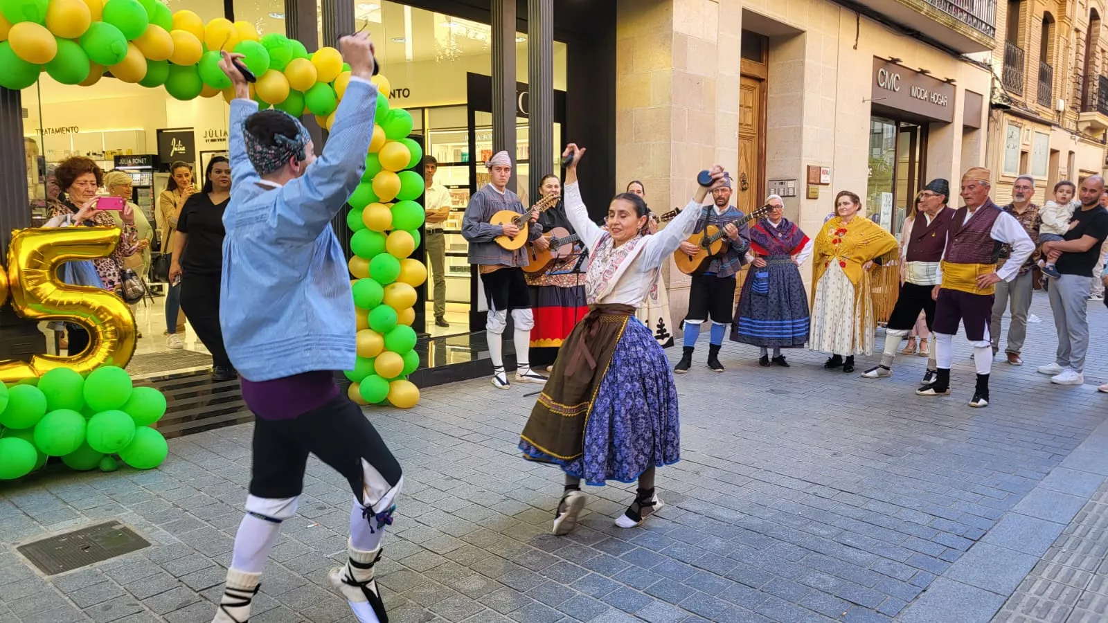  Celebración del 25 aniversario de Júlia en Huesca