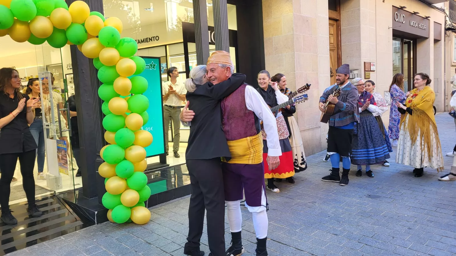  Celebración del 25 aniversario de Júlia en Huesca