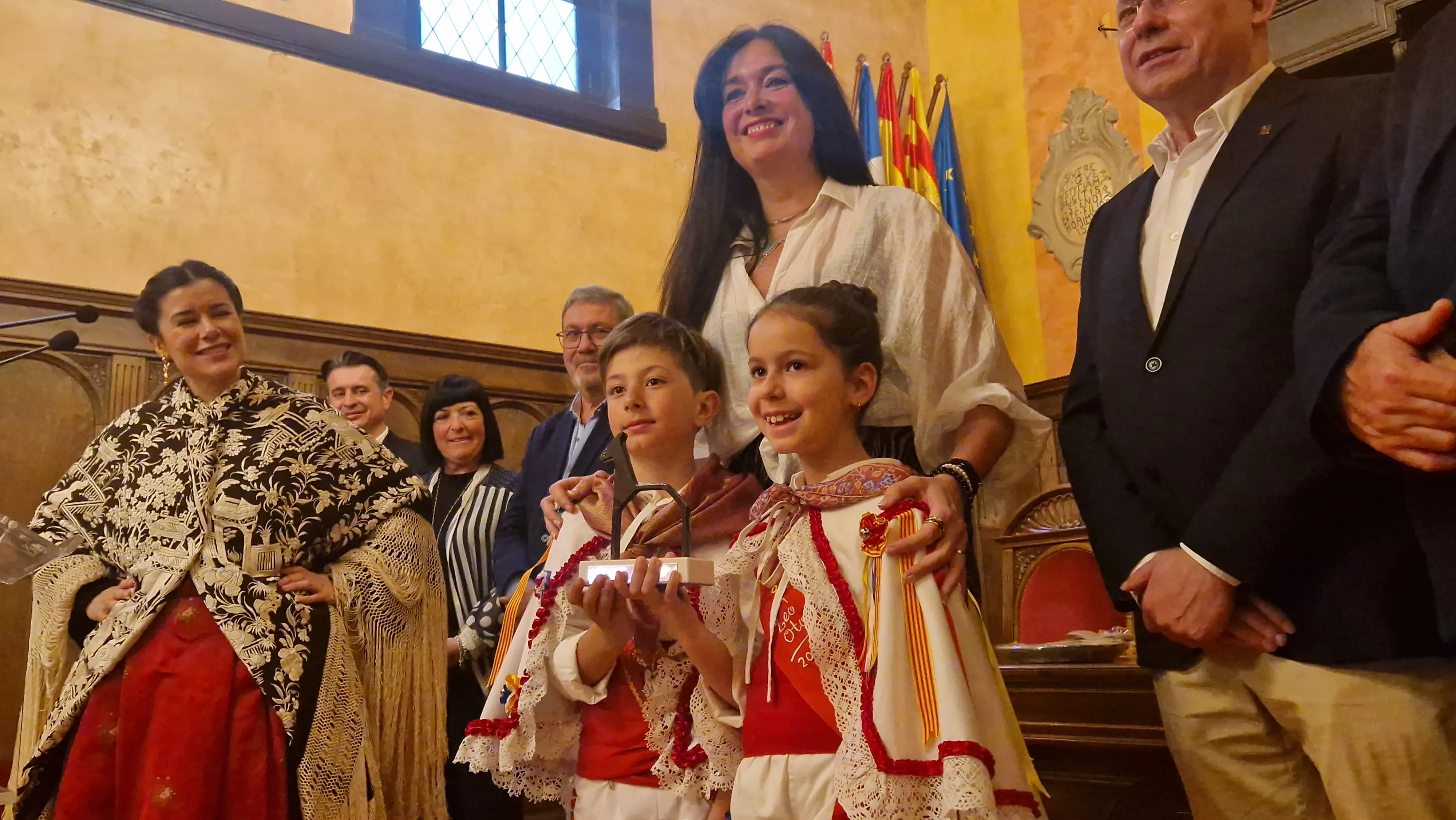  Recepción en el Ayuntamiento. IX Encuentro Nacional de Escuelas de Folklore José Rodrigo. Foto Myriam Martínez 