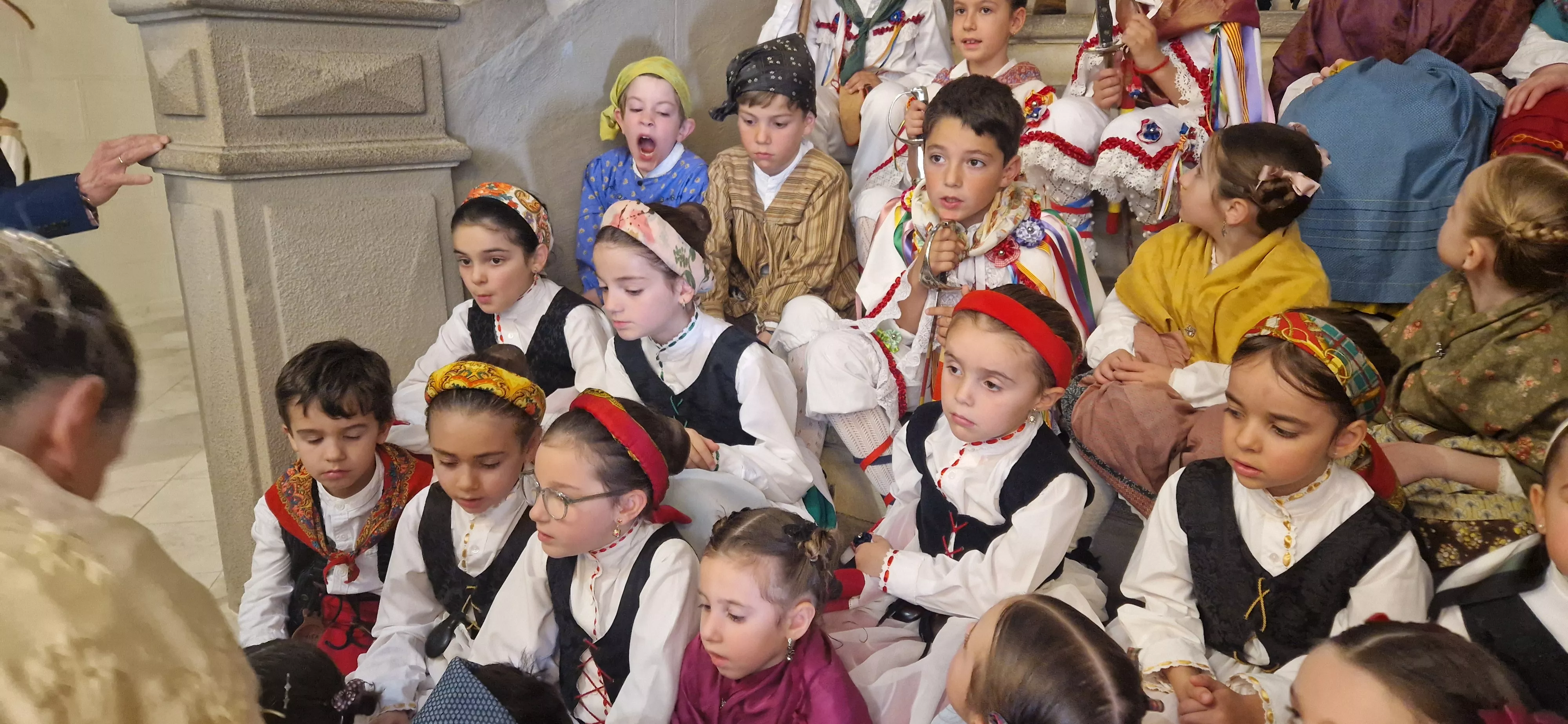  Recepción en el Ayuntamiento. IX Encuentro Nacional de Escuelas de Folklore José Rodrigo. Foto Myriam Martínez 