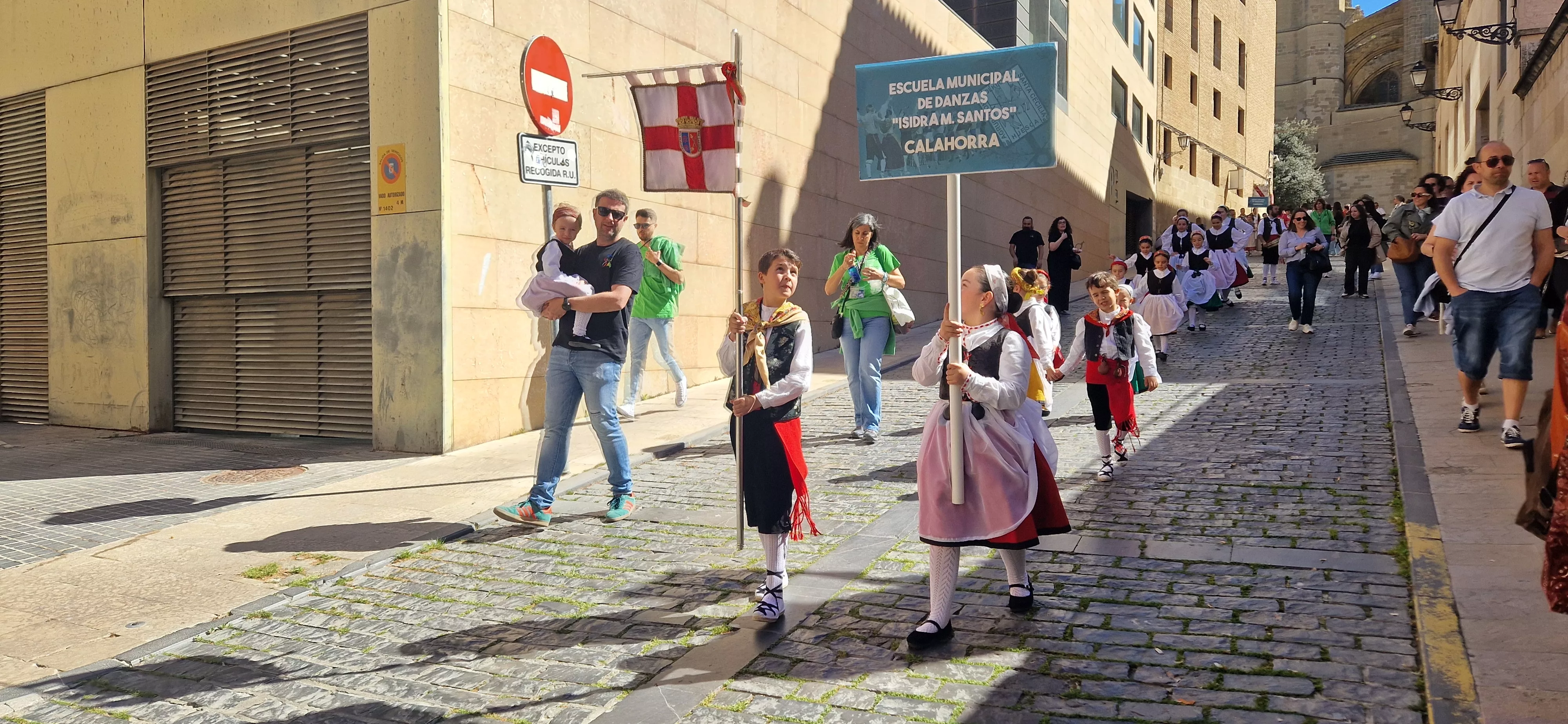 Escuela Municipal de Danzas "Isidra M Santos" de Calahorra. Foto Myriam Martínez 