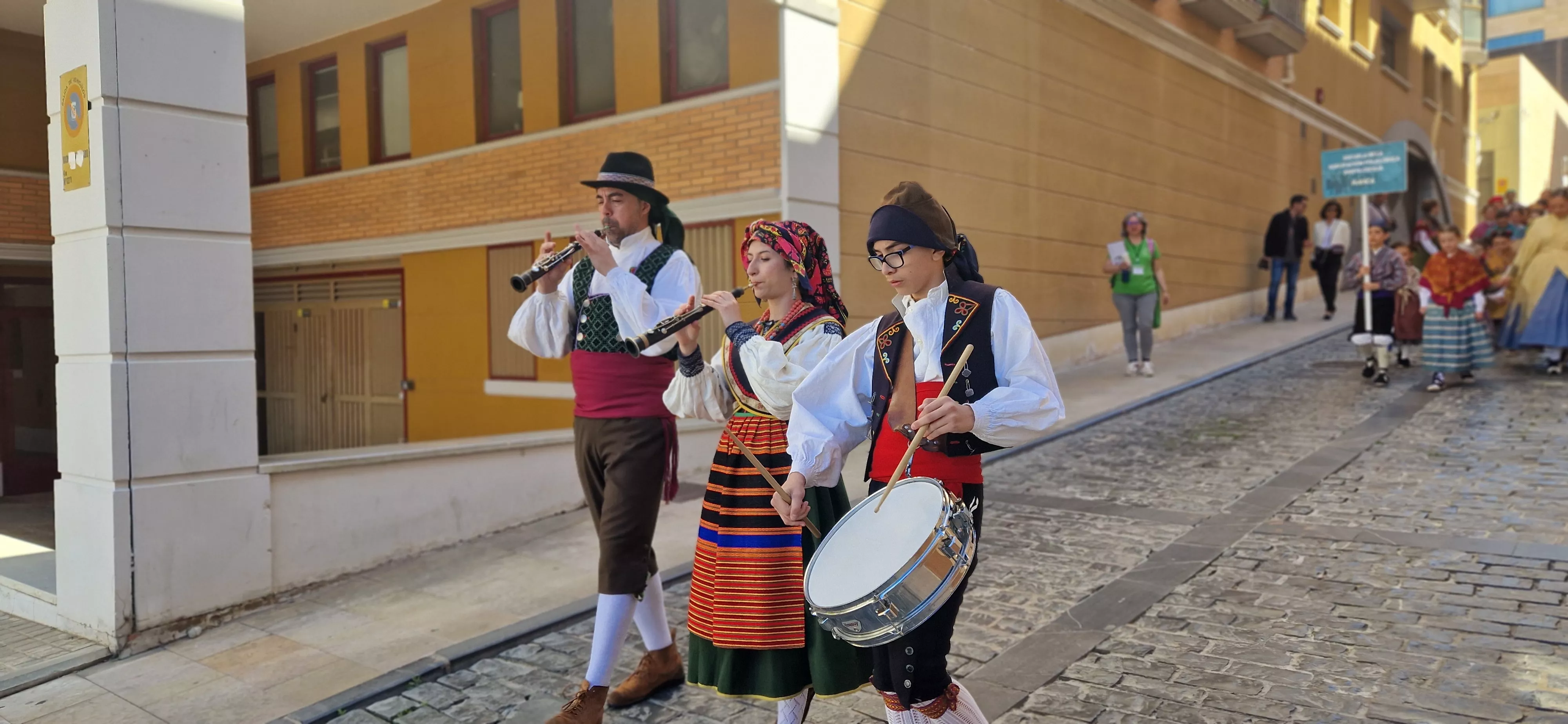 Grupo de Coros y Danzas Doña Urraca de Zamora. Foto Myriam Martínez 