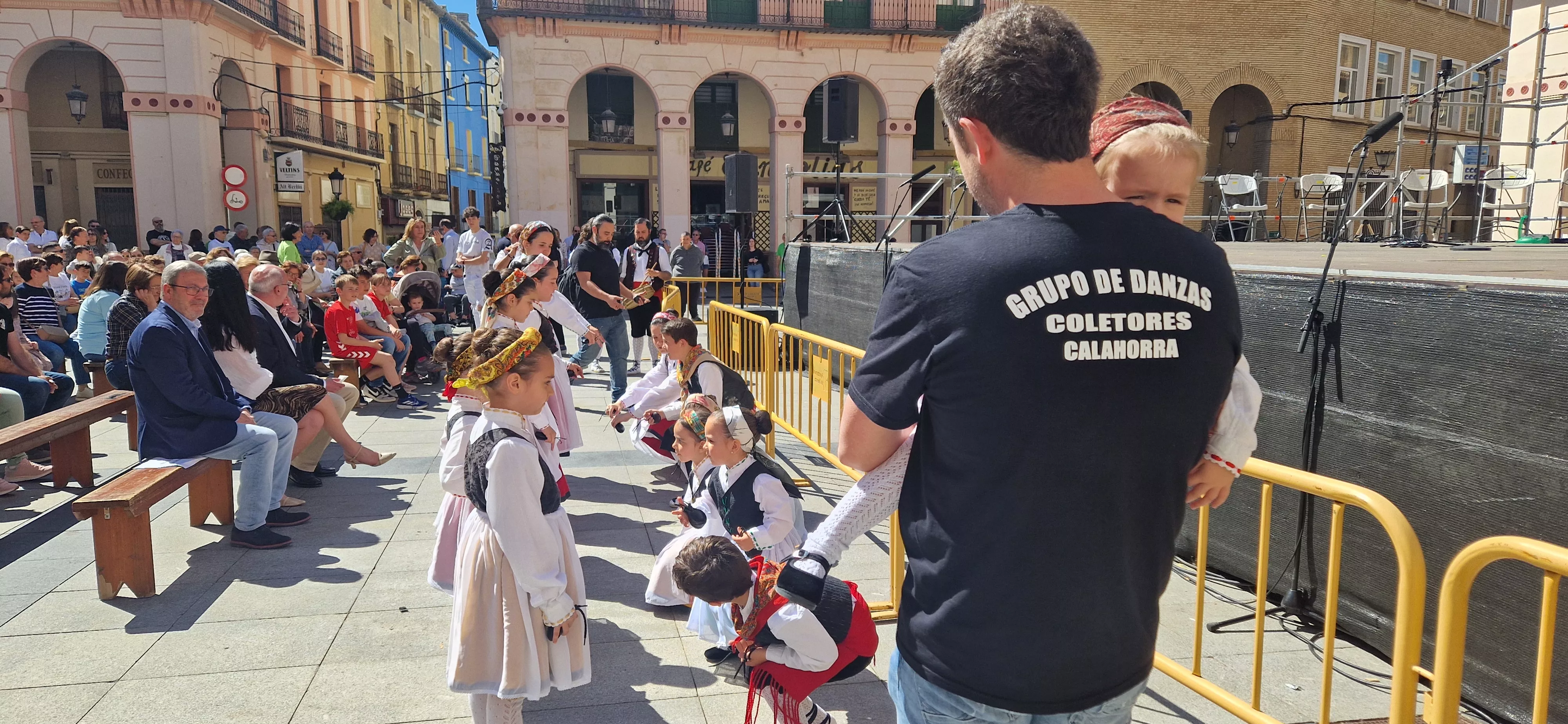 Escuela Municipal de Danzas "Isidra M Santos" de Calahorra. Foto Myriam Martínez 