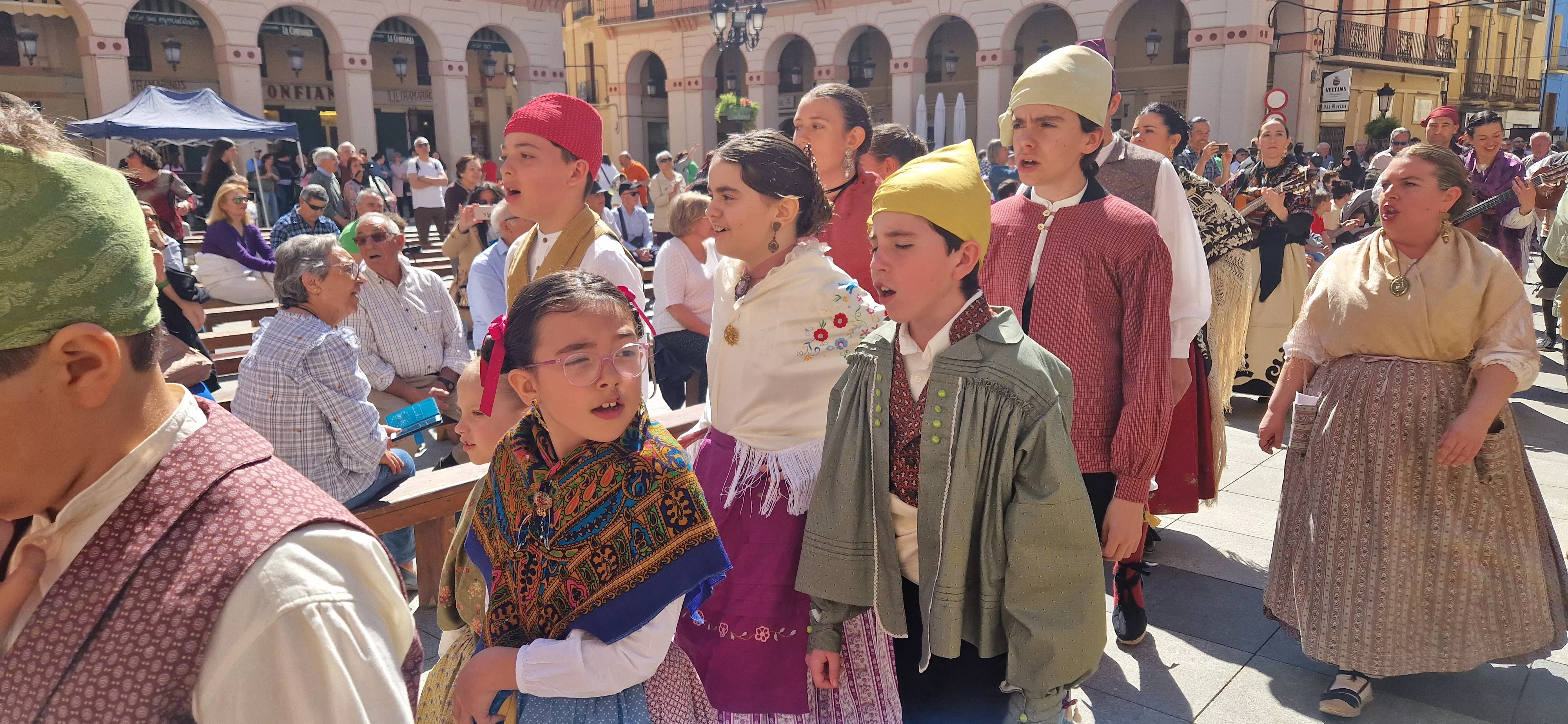 Escuela de la Agrupación Folklórica Santa Cecilia. Foto Myriam Martínez