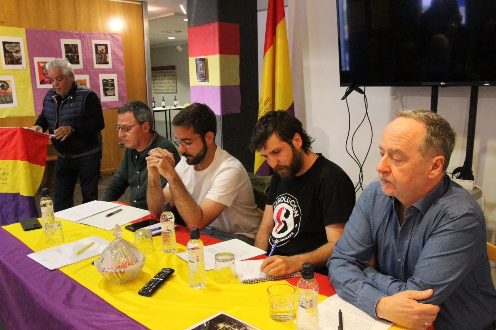 Debate sobre república y la derogación de la Ley de Memoria Democrática. Foto Carlos Neofato