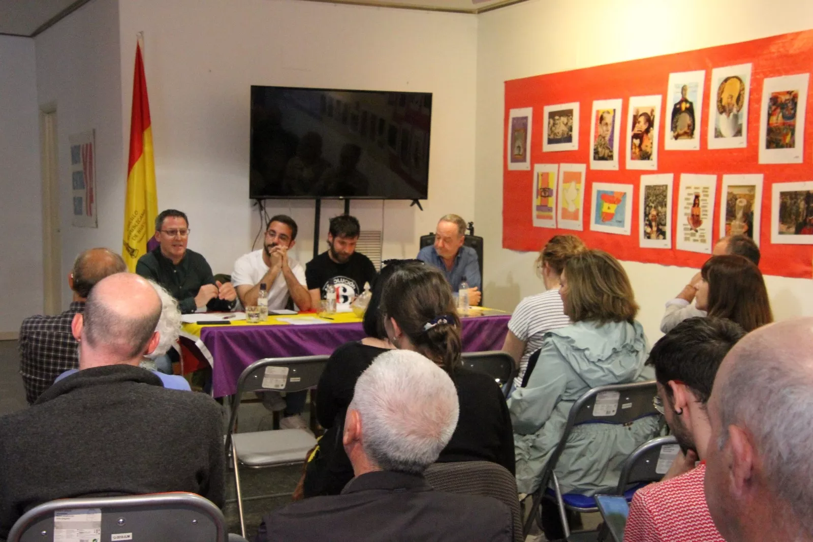 Debate sobre república y la derogación de la Ley de Memoria Democrática. Foto Carlos Neofato