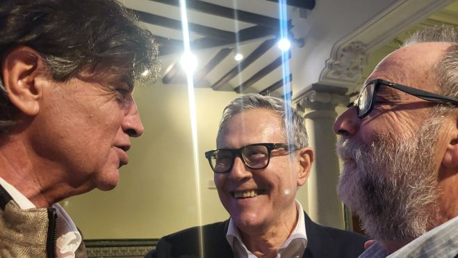 Carlos López-Otín, Ramón Reyes y José Manuel Ramón y Cajal. Foto Myriam Martínez