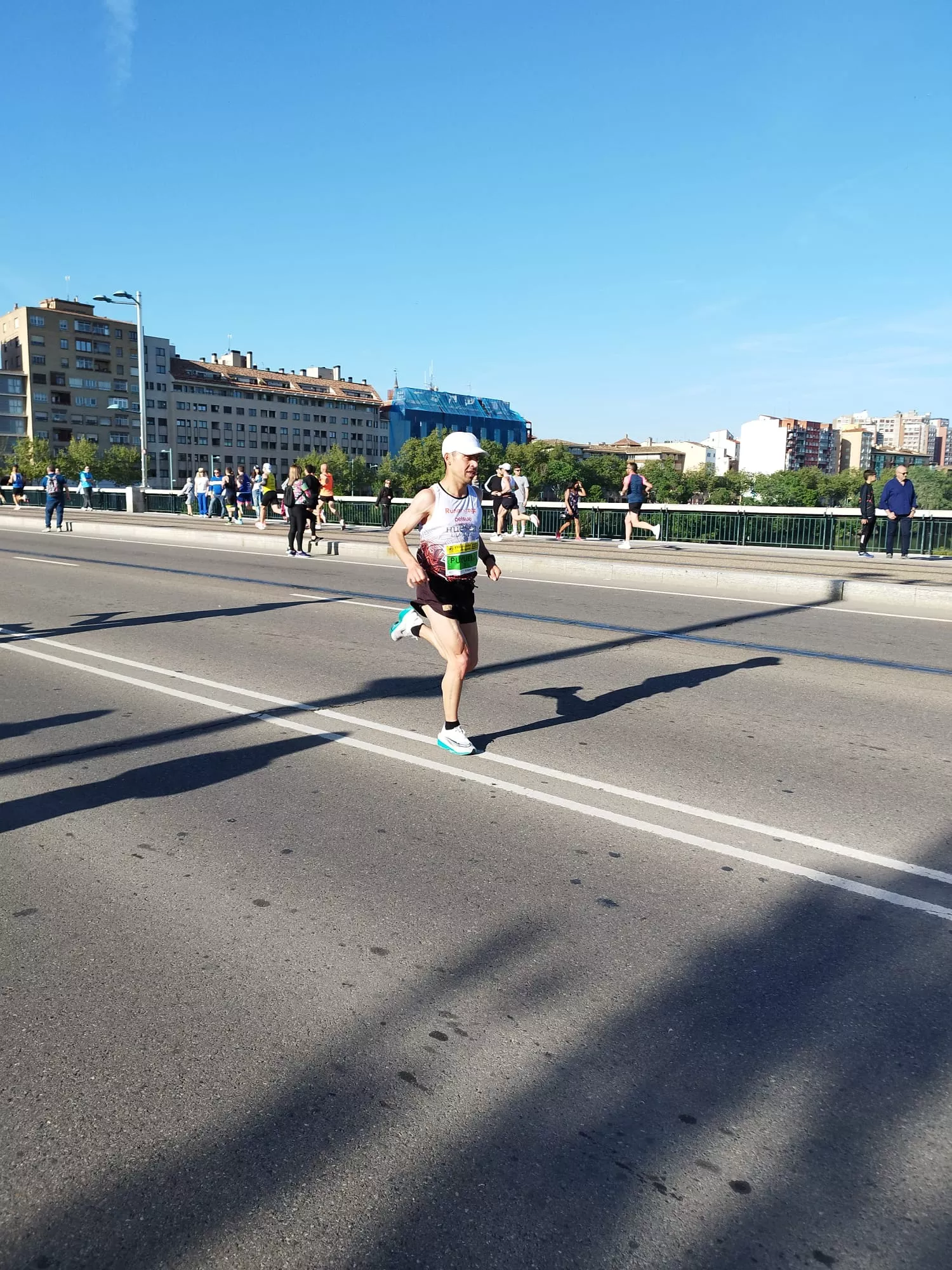 Alberto Puyuelo en el maratón de Zaragoza.