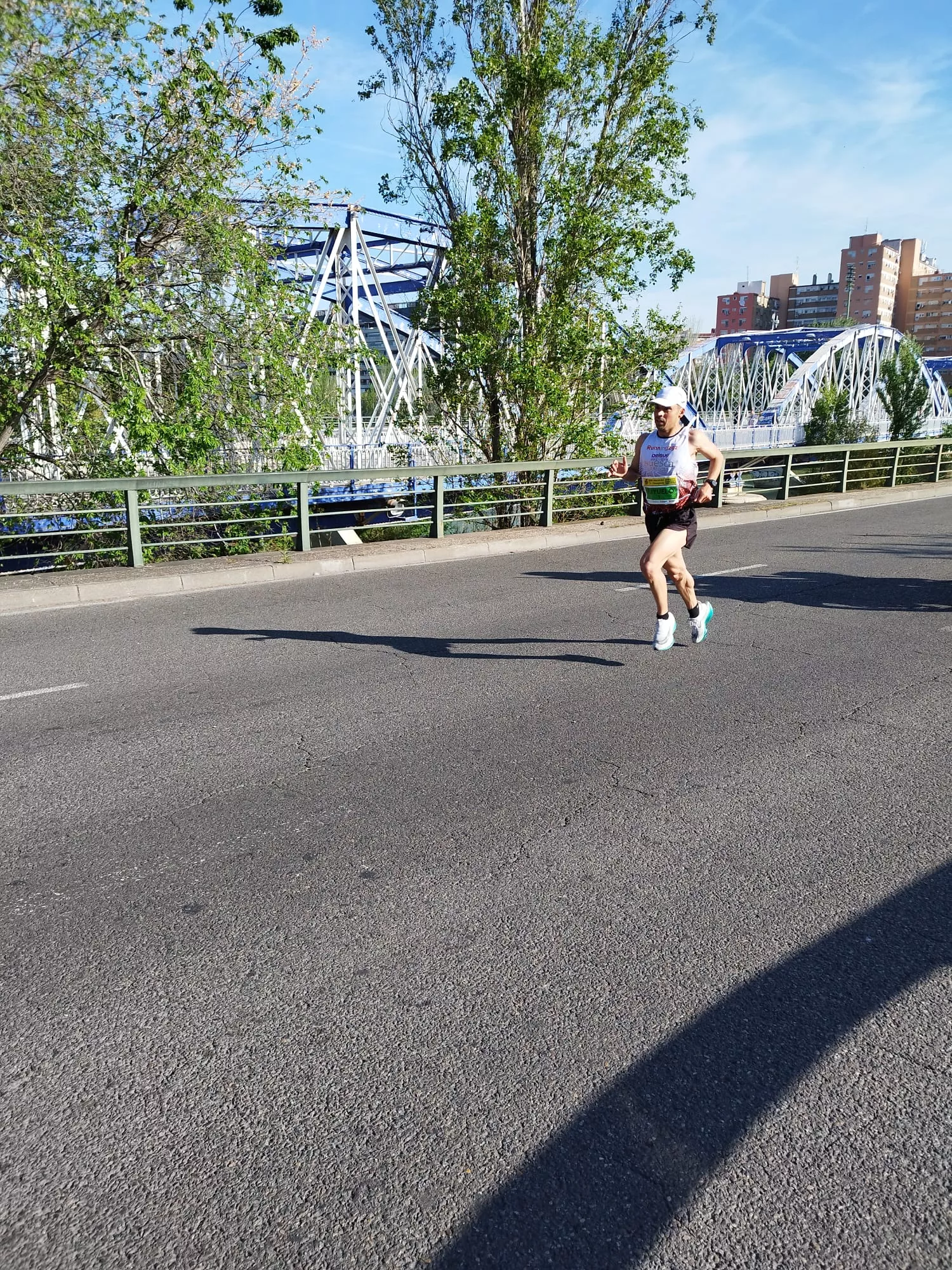 Alberto Puyuelo en el maratón de Zaragoza.