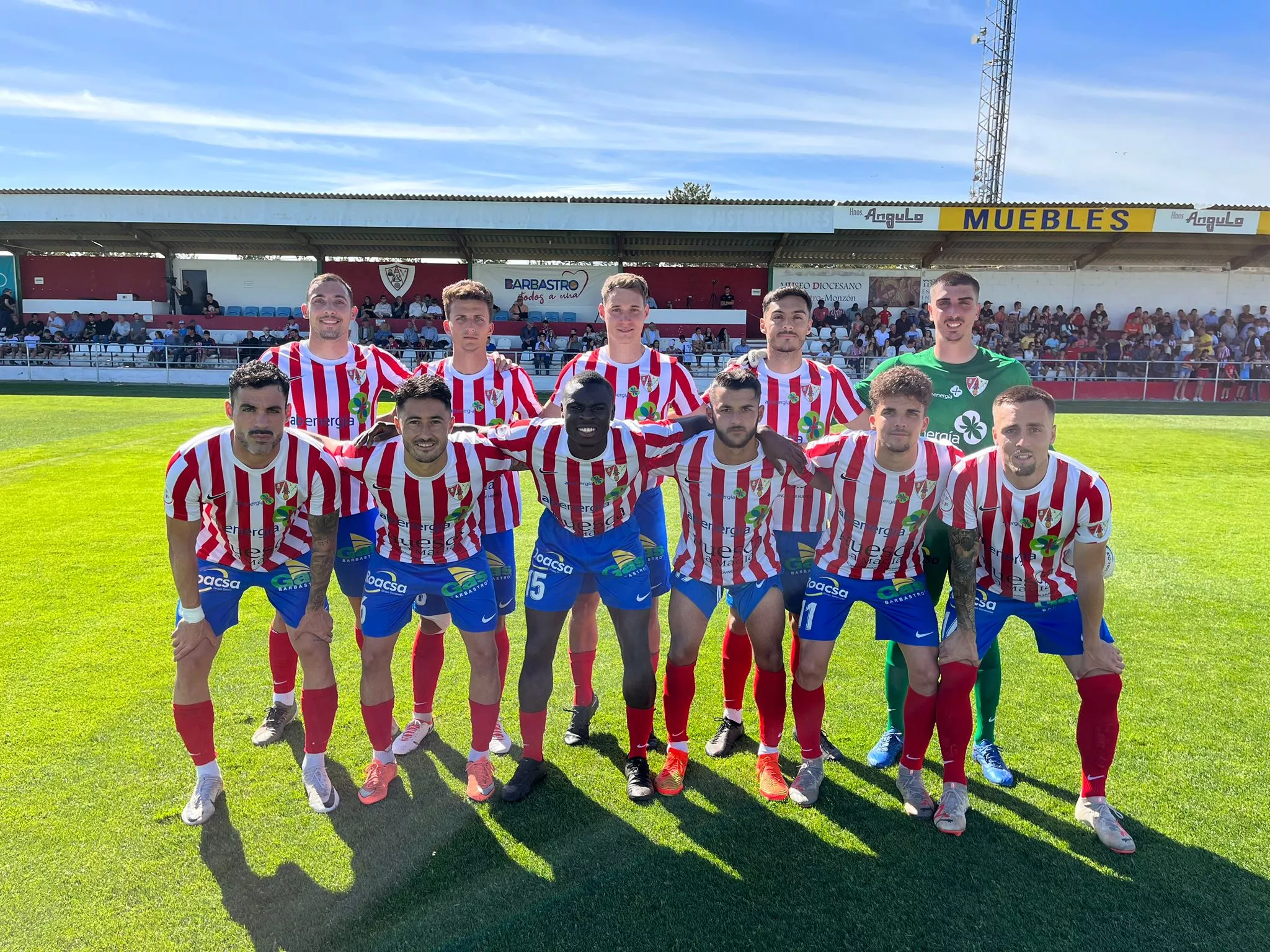 El Barbastro sigue pagando su falta de gol y suma un punto contra el Tudelano (0-0)