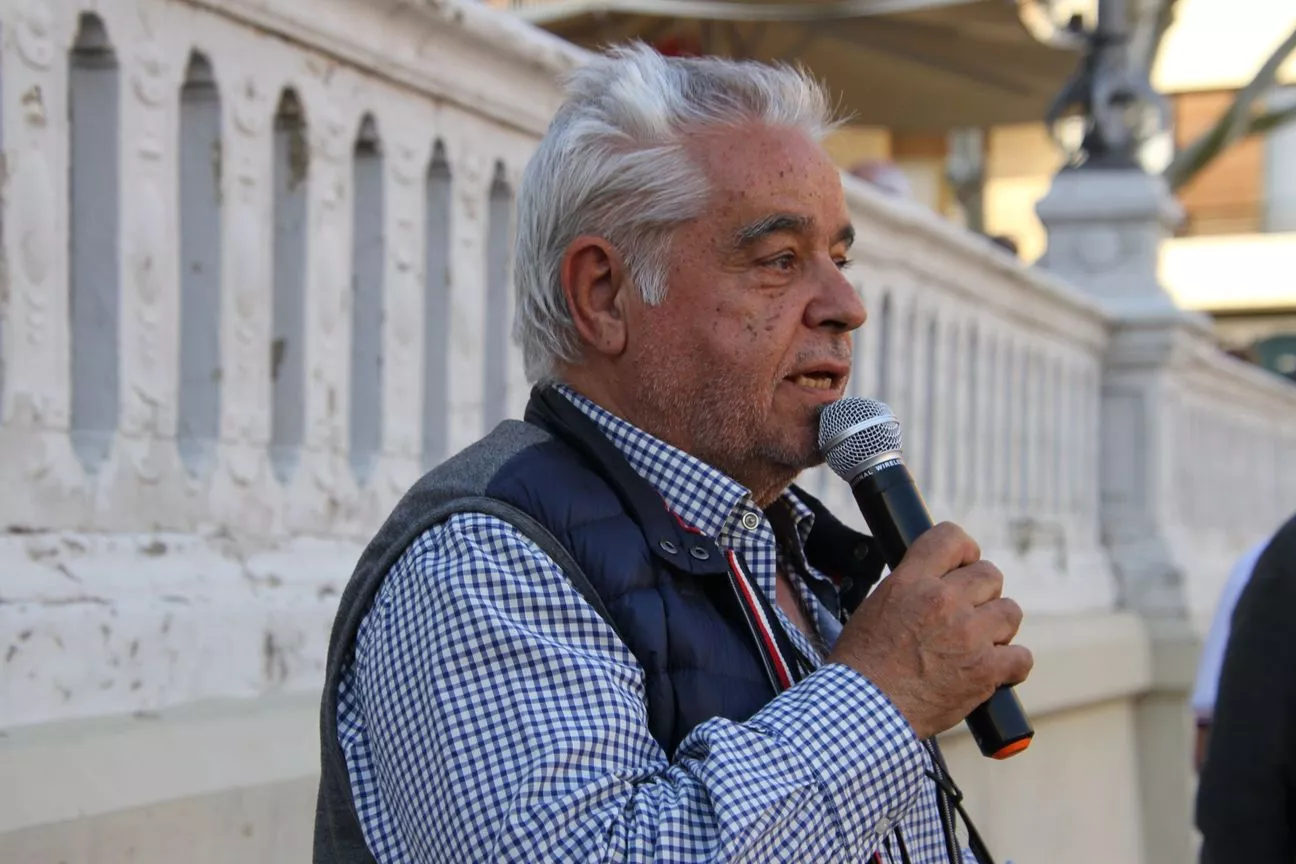 Manifestación en Huesca para celebrar el aniversario de la Segunda República. Foto Carlos Neofato