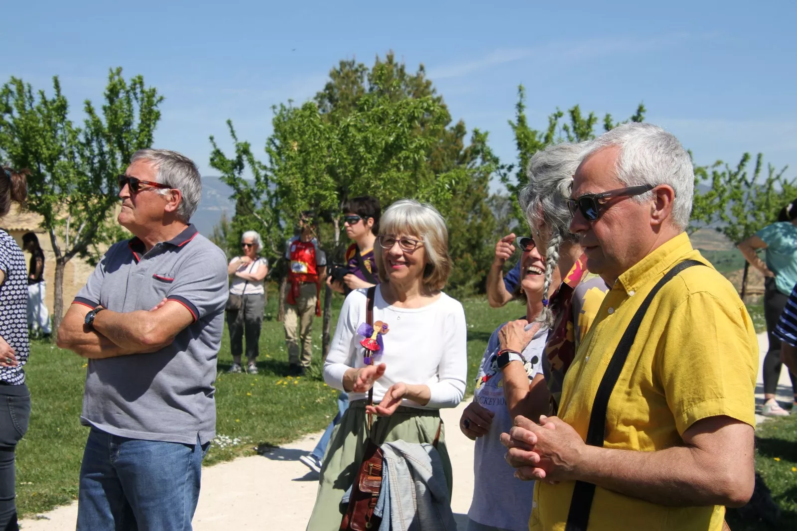 Izado de bandera de la II República. Foto Carlos Neofato