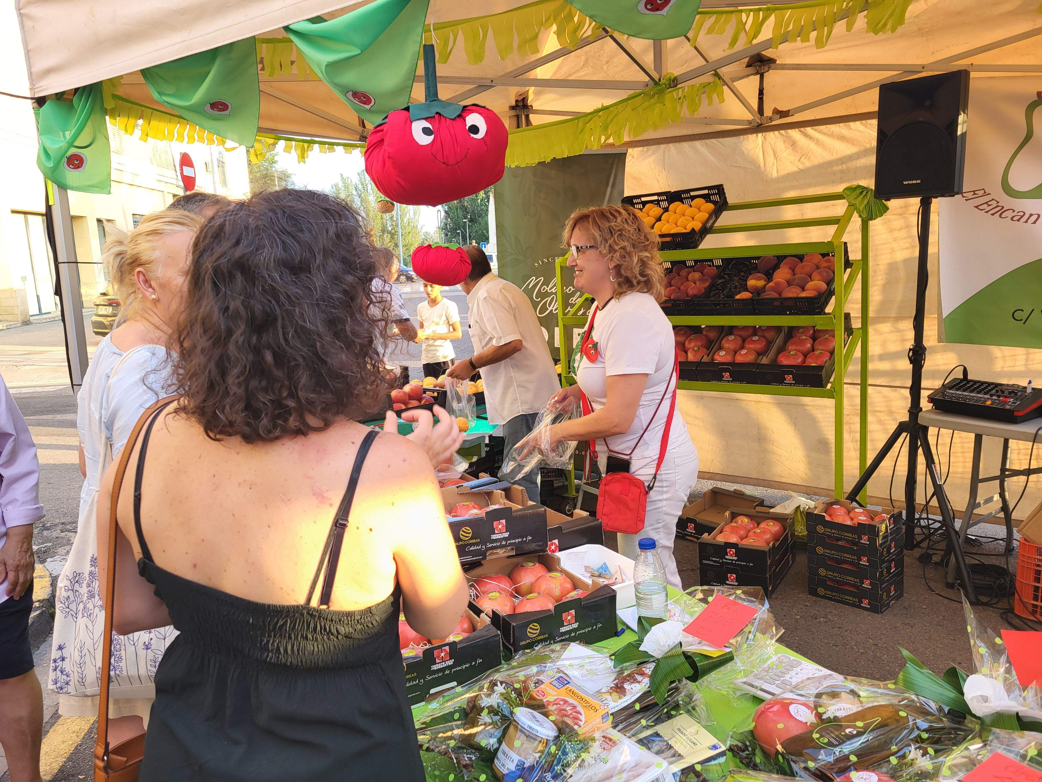 Fiesta del tomate rosa de Huesca