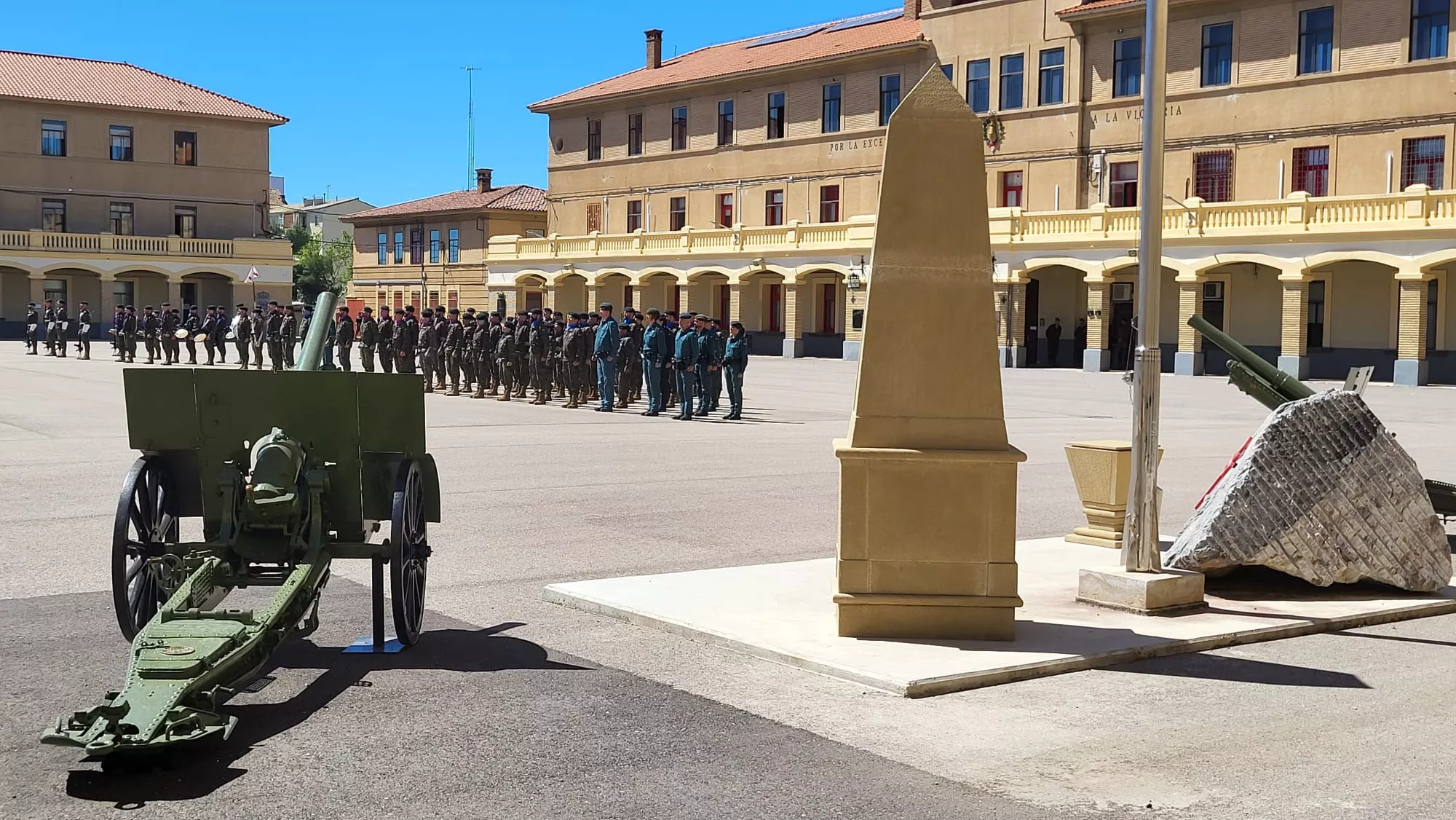 Celebración de San Hermenegildo en el cuartel Sancho Ramírez