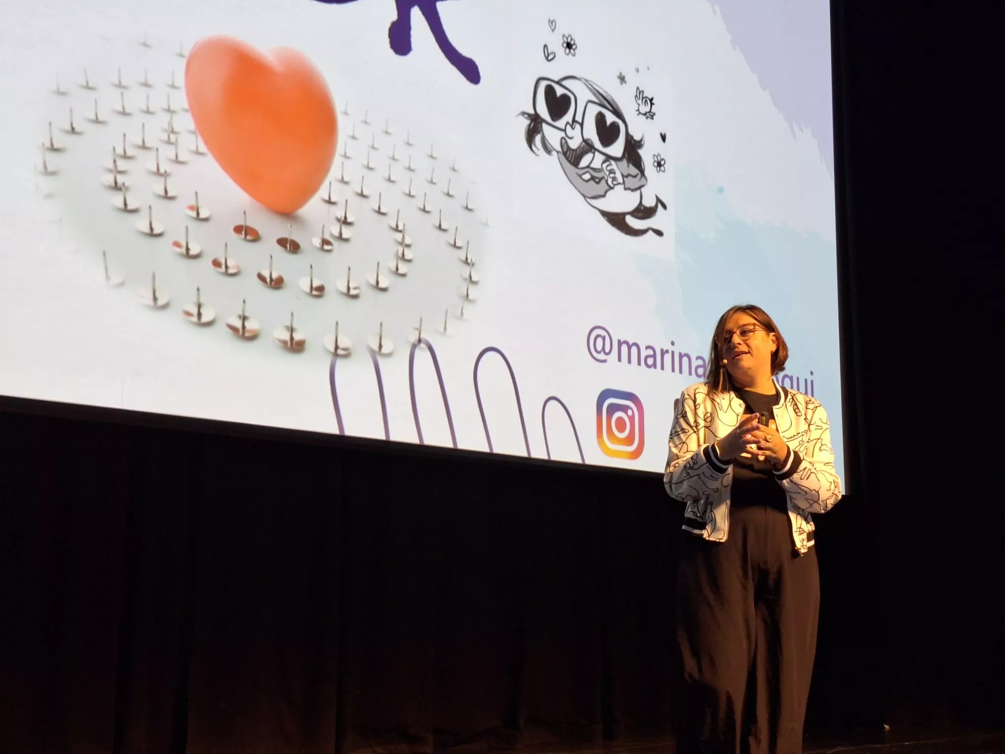 Marina Marroquí, en su taller en el Palacio de Congresos de Huesca
