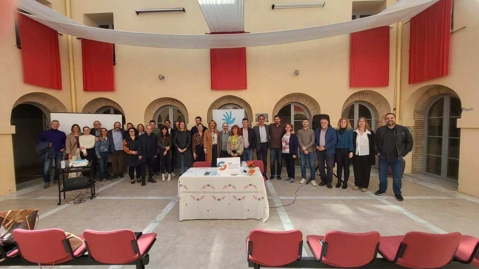 Presentación de la marca de Sos Adolescentes