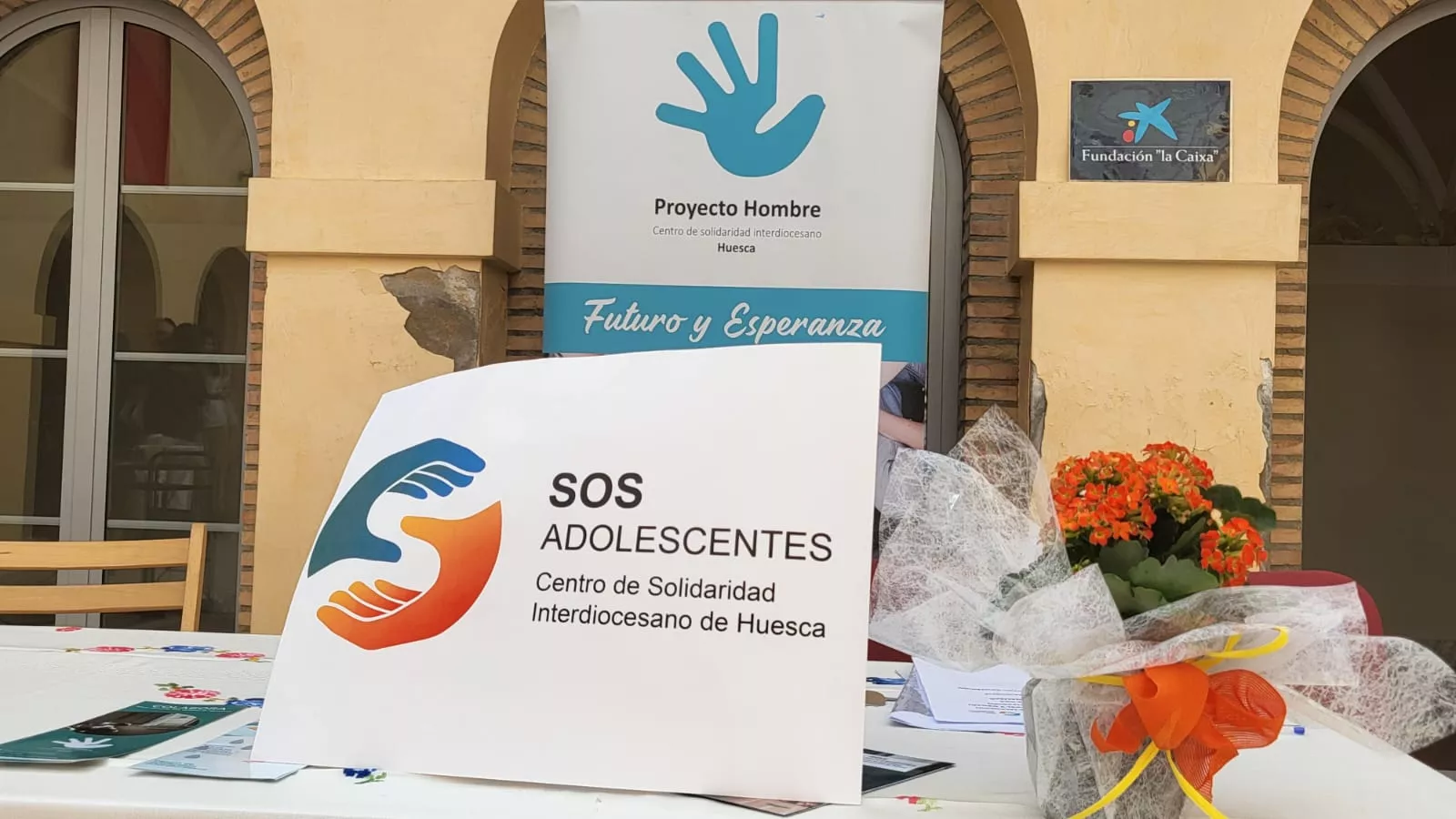 Sos Adolescentes es un servicio especializado en crisis y prevención del suicidio.
