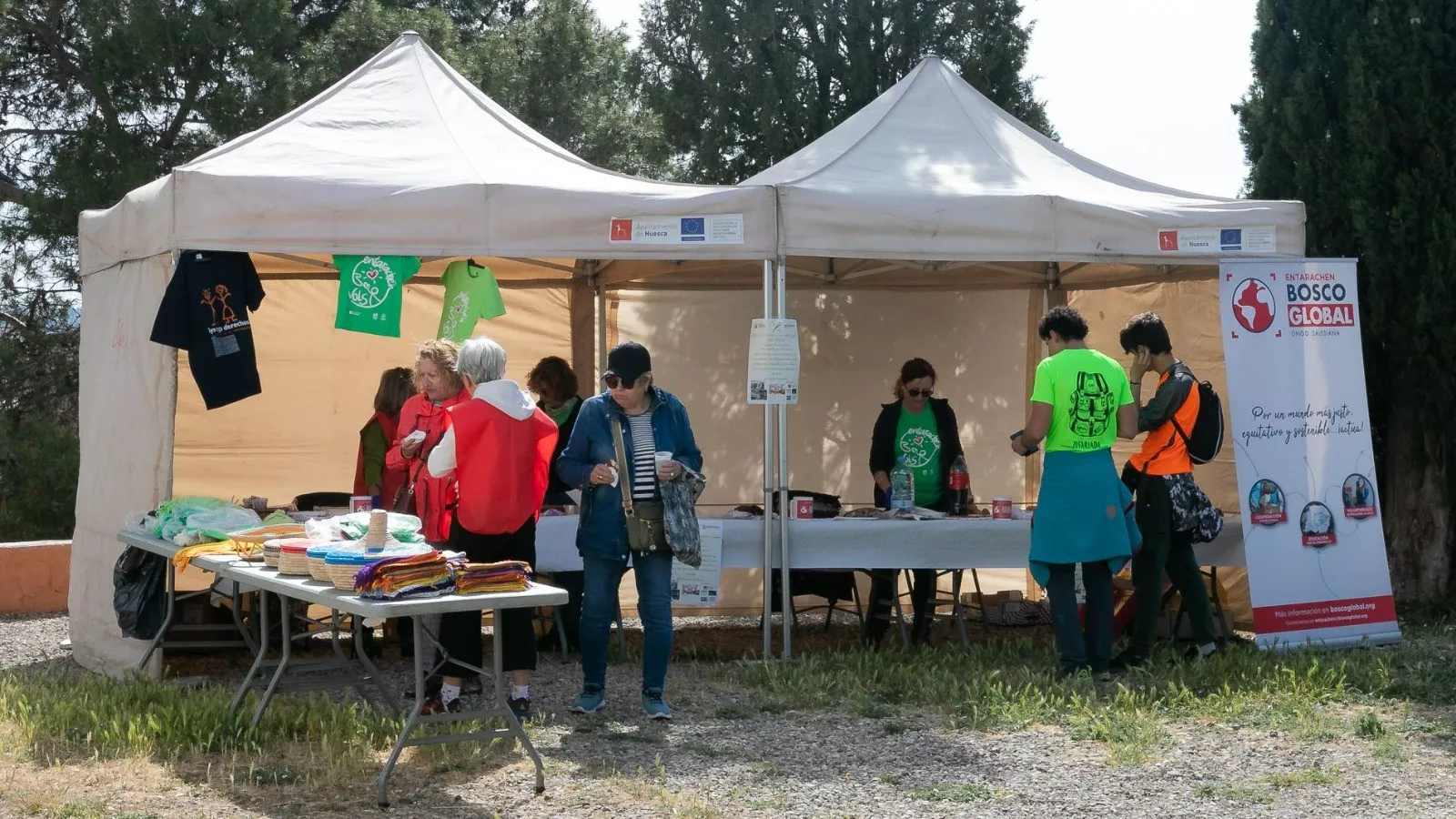 Puesto de Entarachen Bosco Global en el Cerro San Jorge