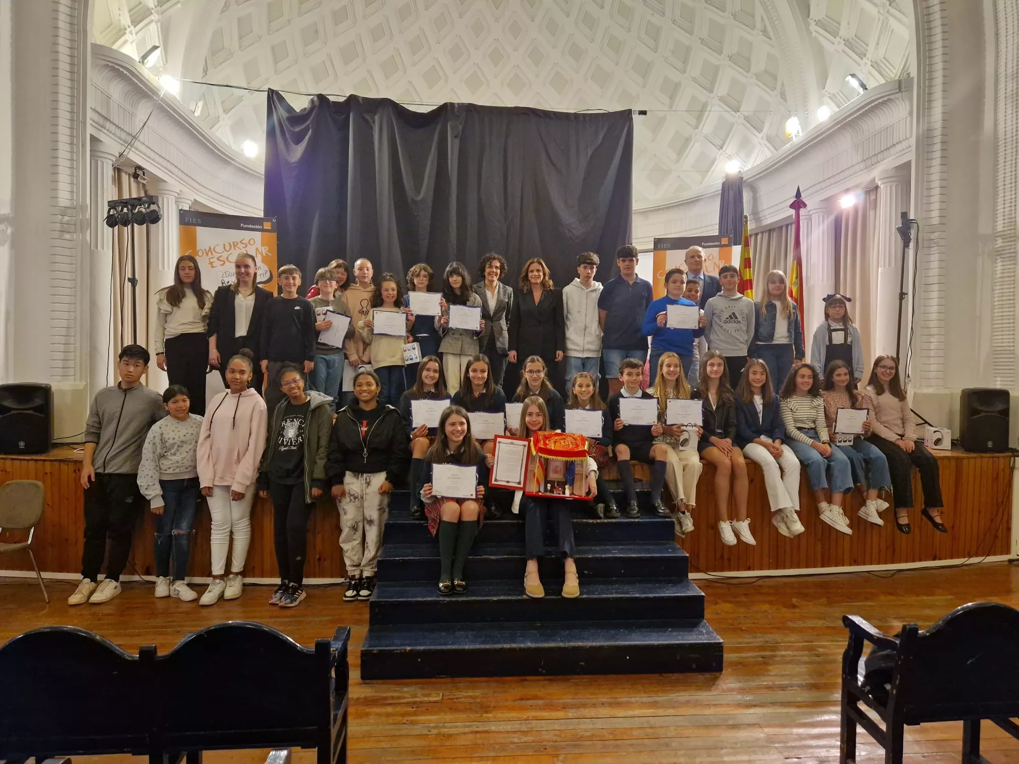 Acto en el que se ha dado a conocer el fallo del jurado del concurso ¿Qué es un rey para ti?