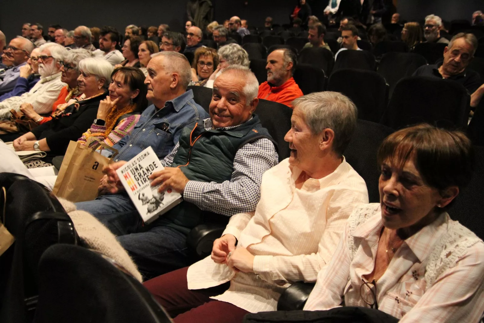 Presentación del libro de Nicolás Sesma en Huesca.  Foto Carlos Neofato