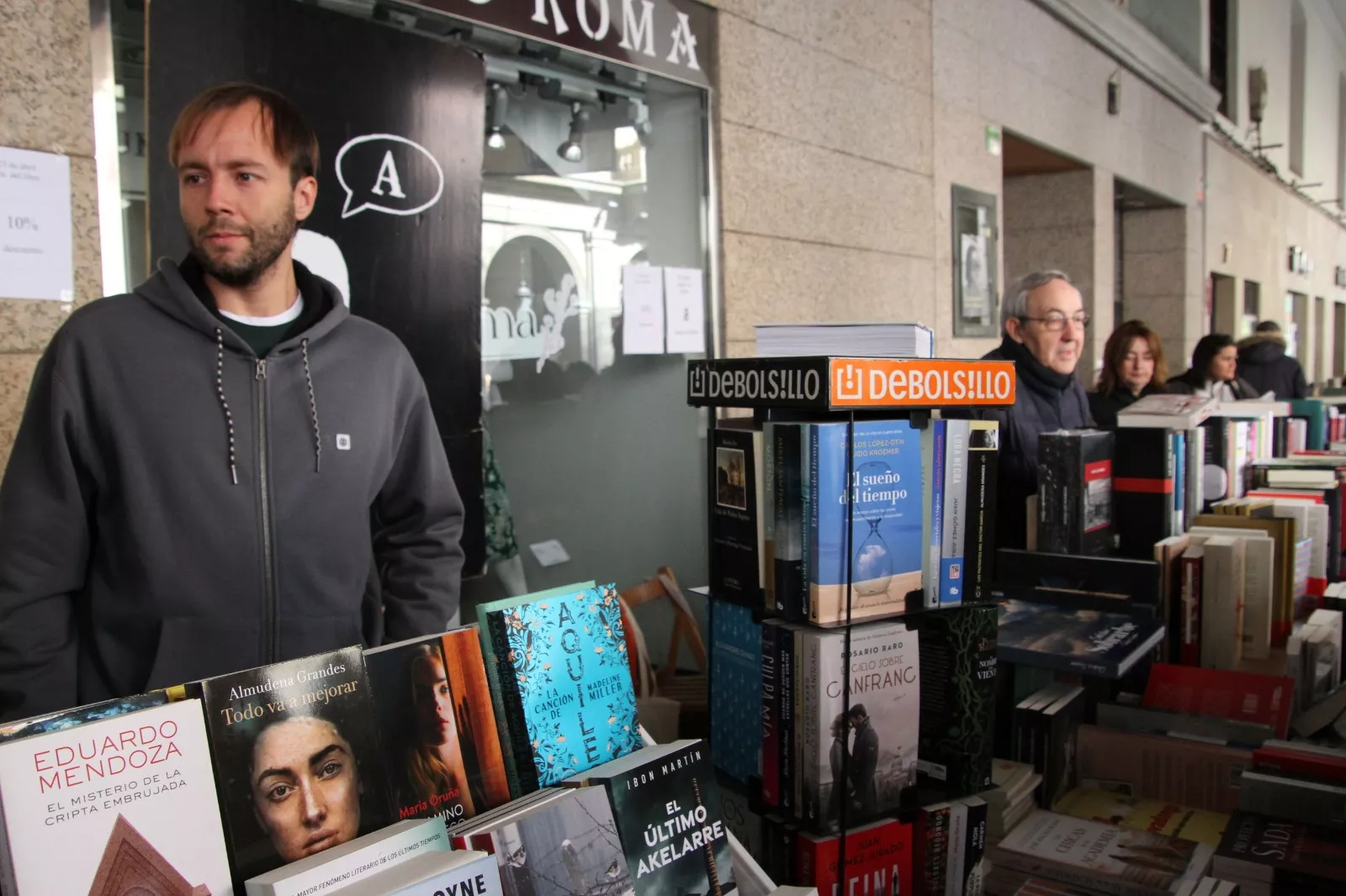 Día del Libro en Huesca. Foto Carlos Neofato 