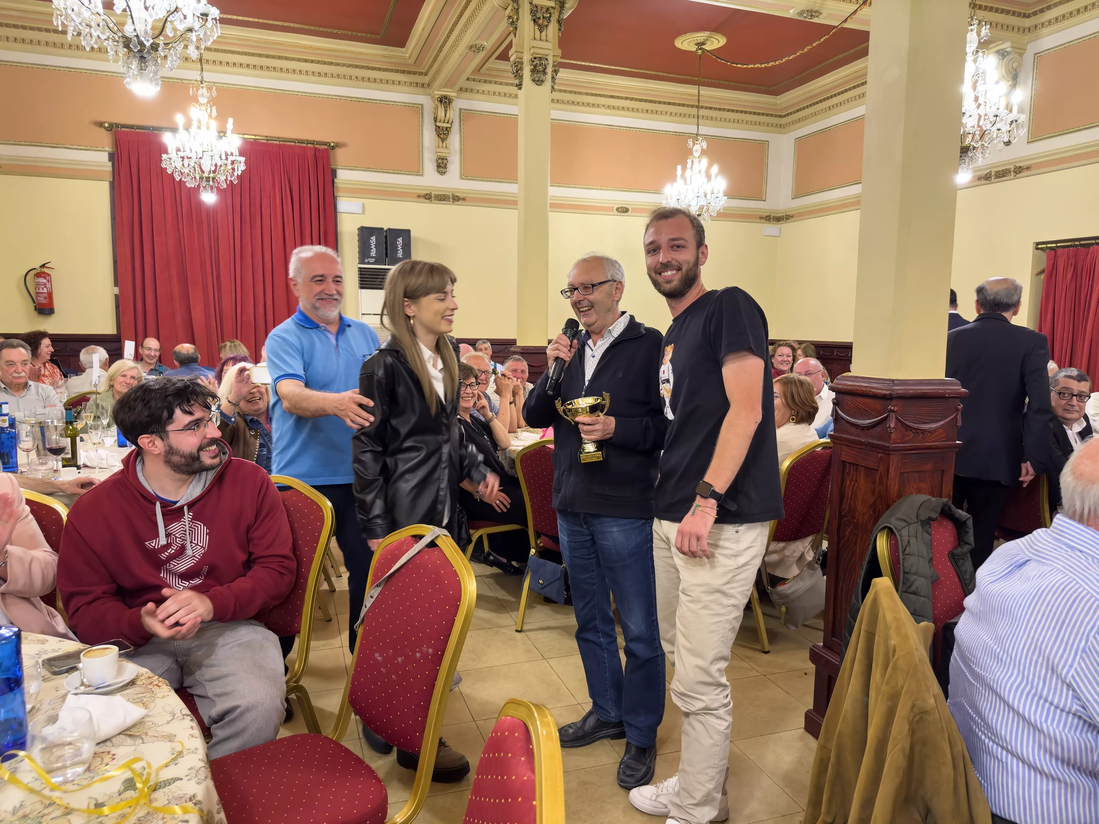 Fiesta de jubilación de Miguel Ángel Blasco, Pichichi. Foto Alejandro Sanagustín