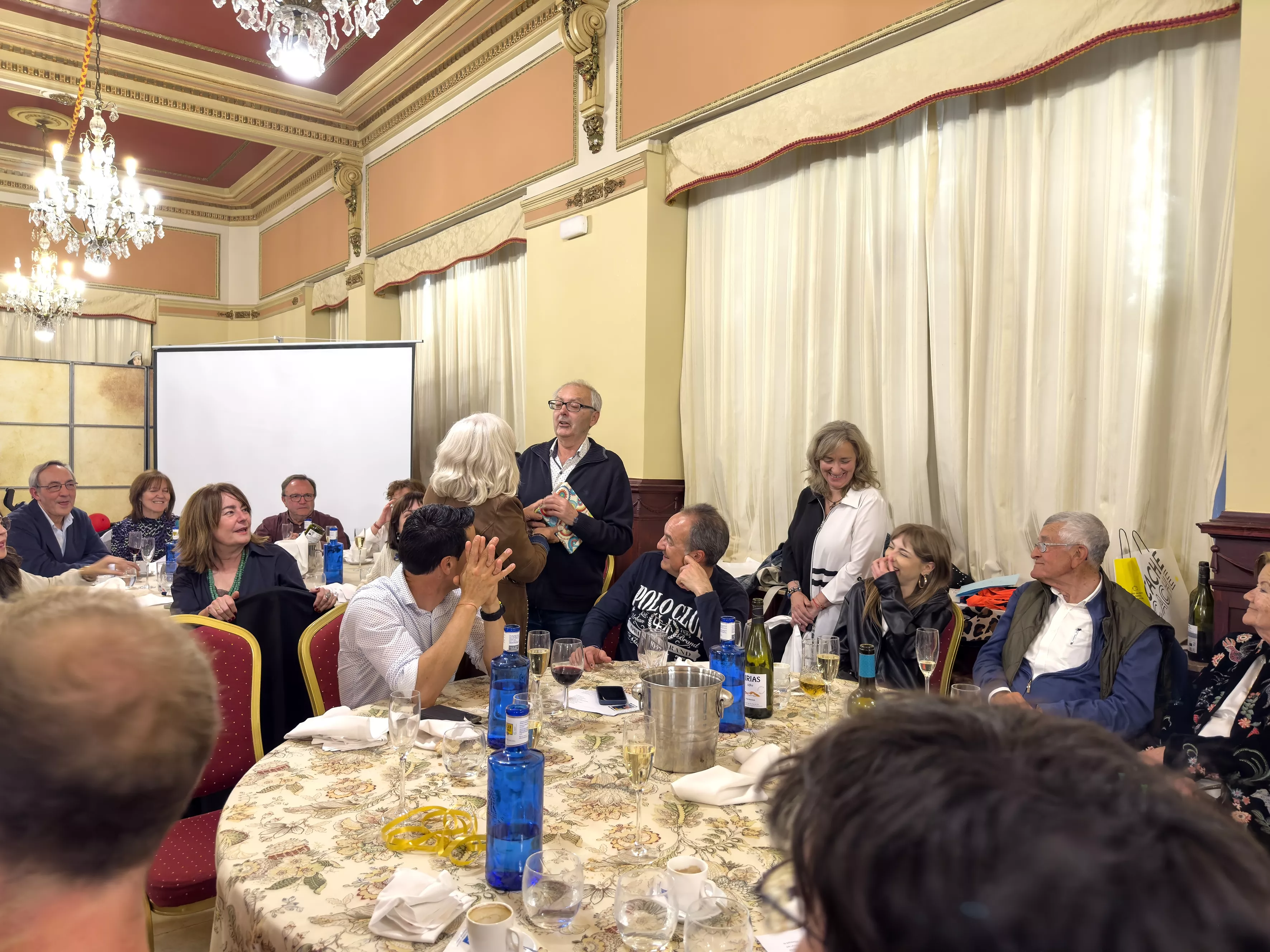 Fiesta de jubilación de Miguel Ángel Blasco, Pichichi. Foto Alejandro Sanagustín