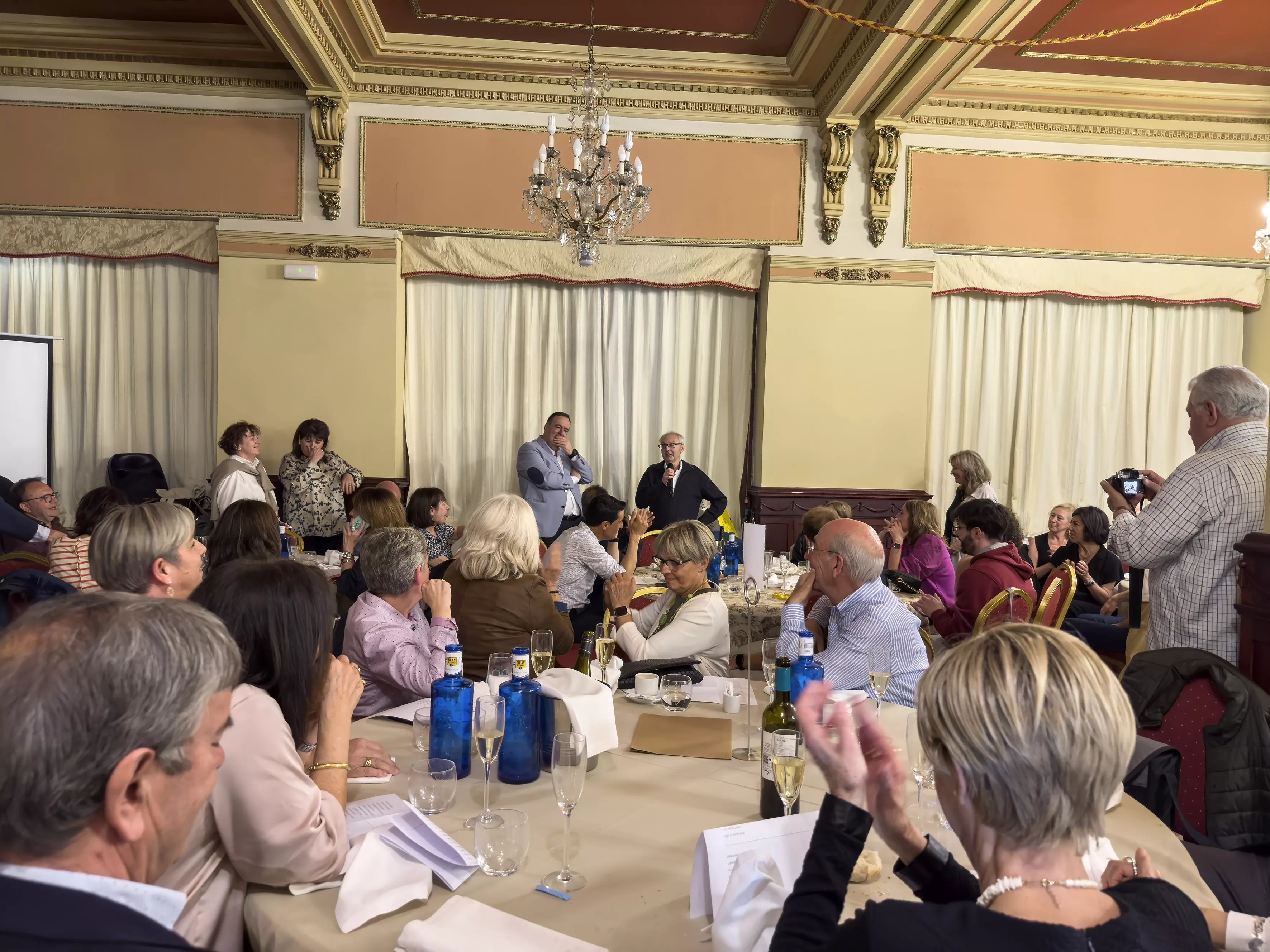 Fiesta de jubilación de Miguel Ángel Blasco, Pichichi. Foto Alejandro Sanagustín